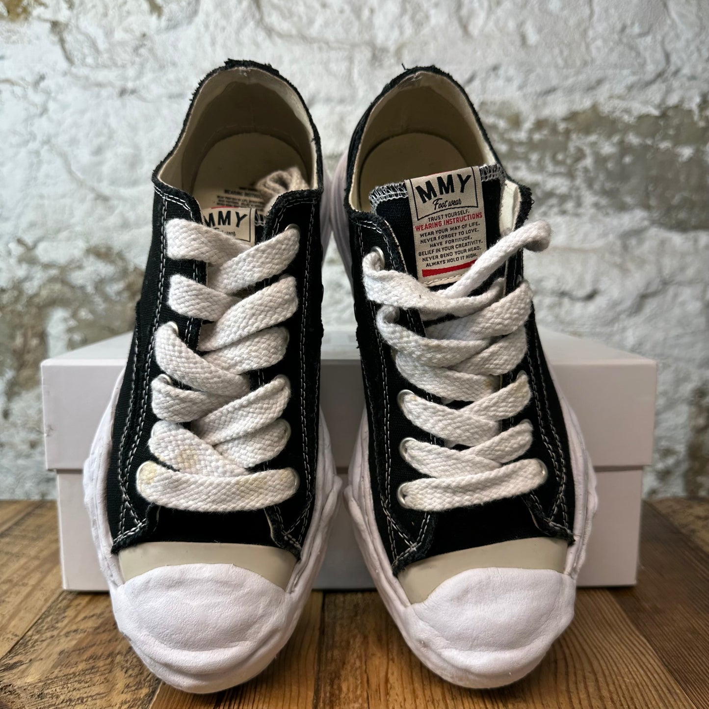 Maison Mihara Black White Hank Sneaker Sz 10 (43)