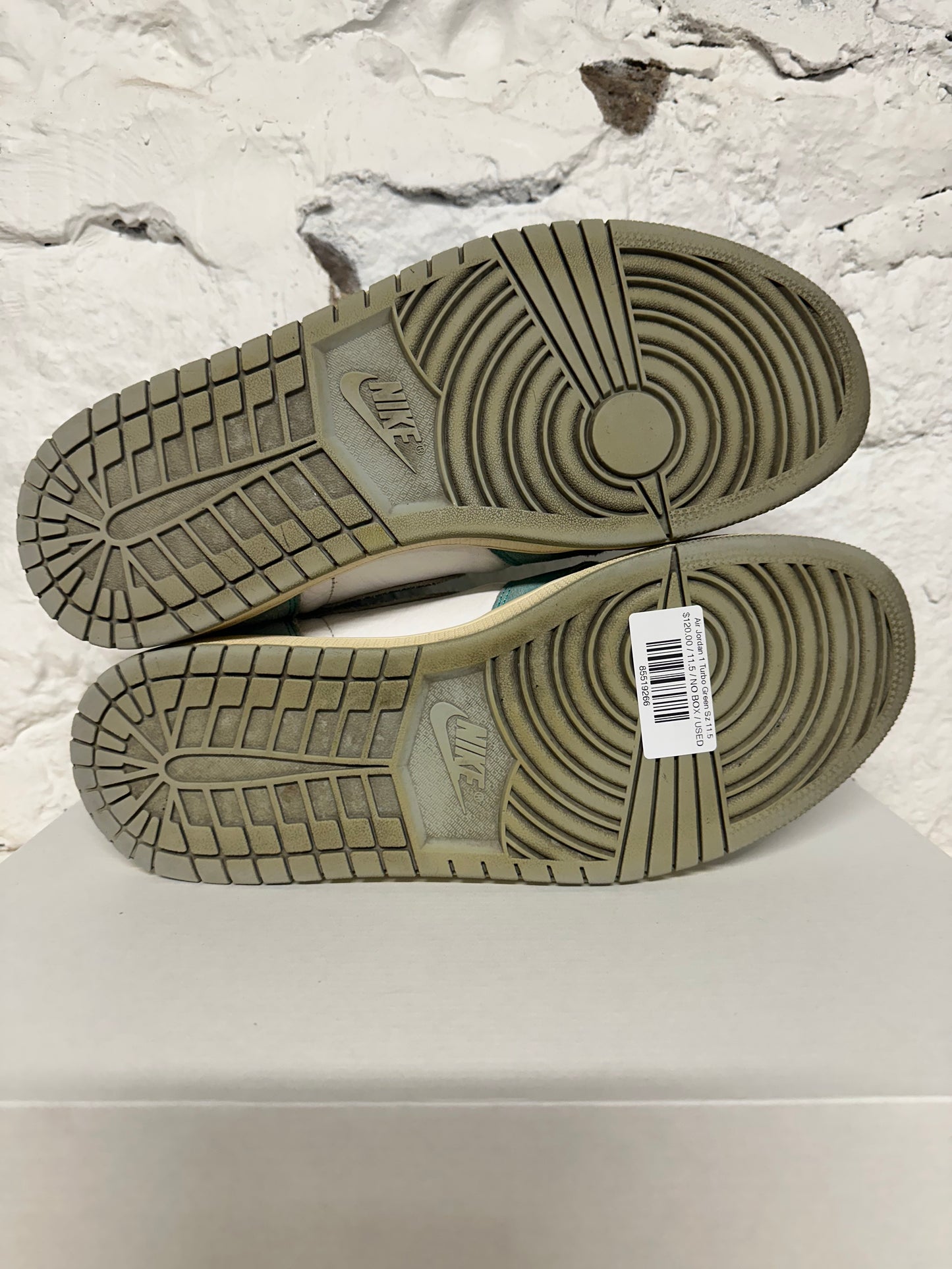 Air Jordan 1 High Turbo Green Sz 11.5