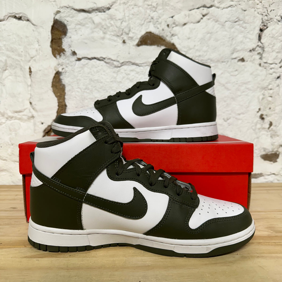 Nike Dunk High Cargo Khaki Sz 9 DS