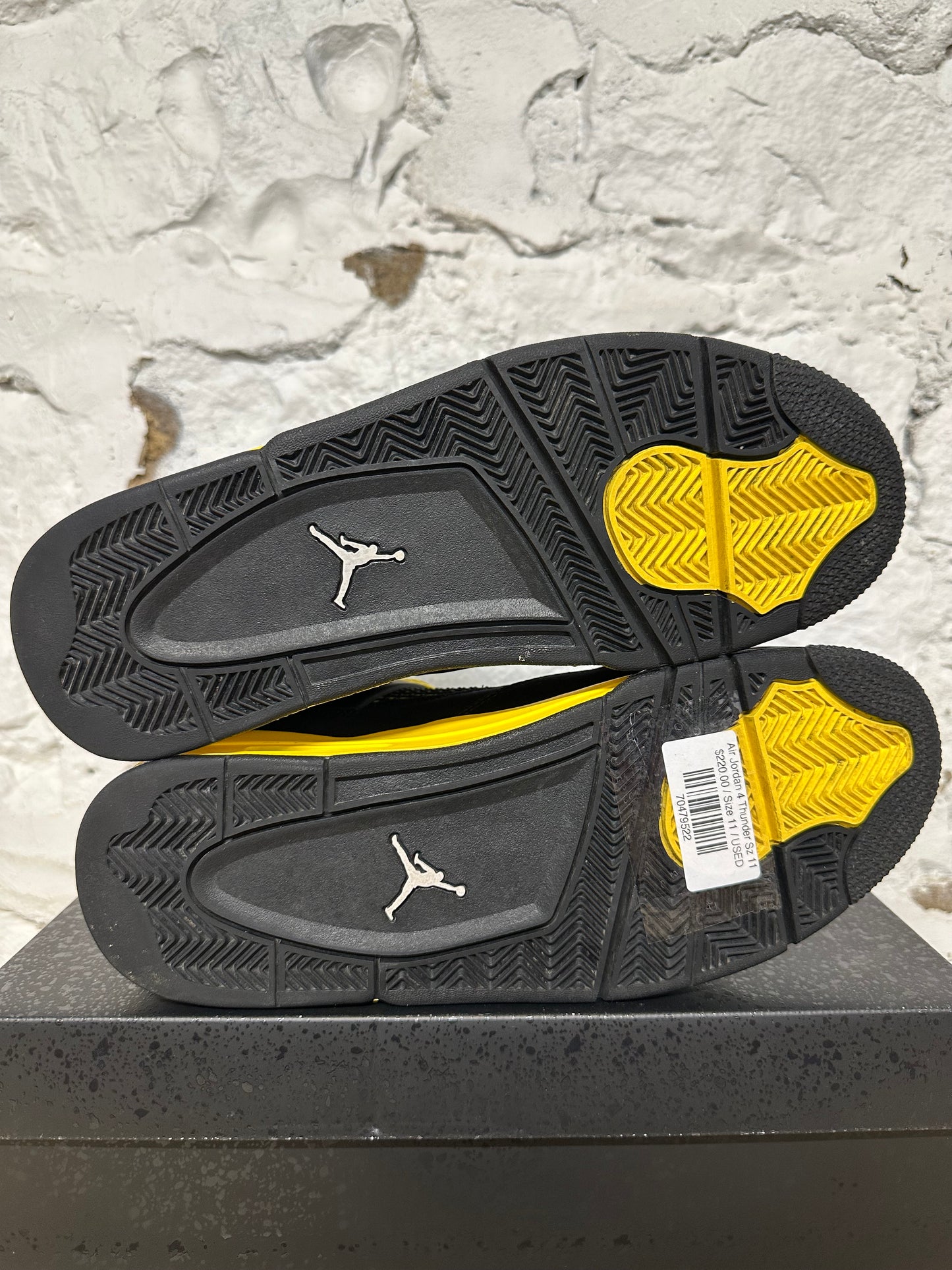 Air Jordan 4 Thunder Sz 11