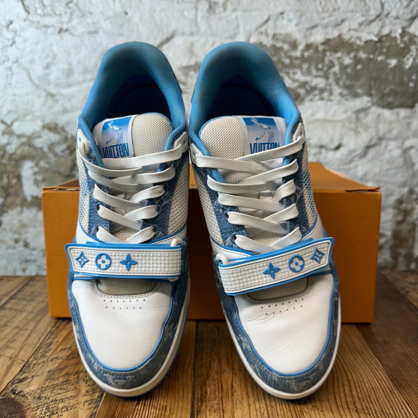 Louis Vuitton Blue Monogram White Strap Trainer Sneaker Sz 10 (8.5LV)