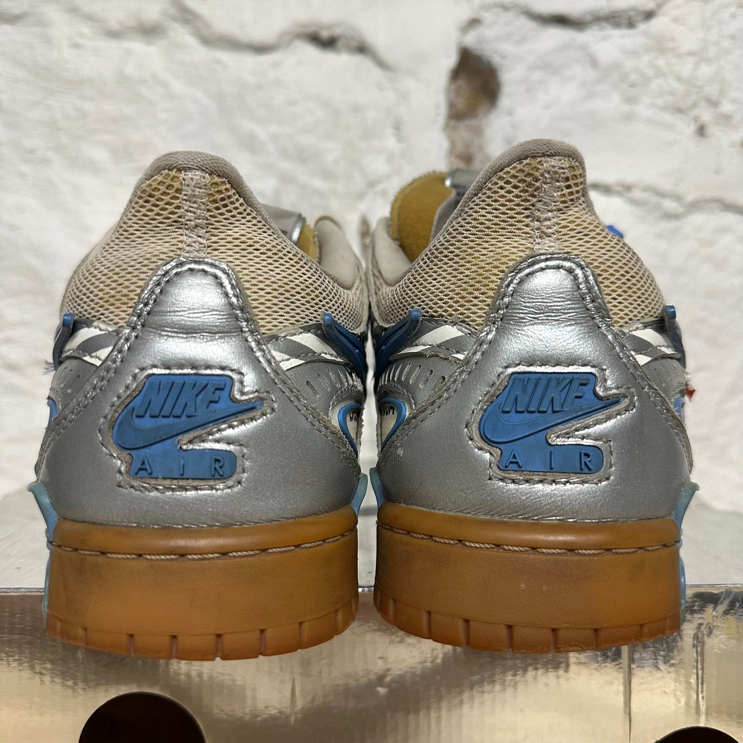 Nike Air Rubber Dunk Off-White UNC Sz 10.5