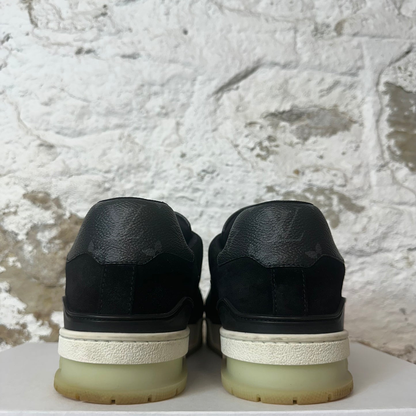 Louis Vuitton Graphite Monogram Trainer Sneaker Sz 10.5 (9LV)