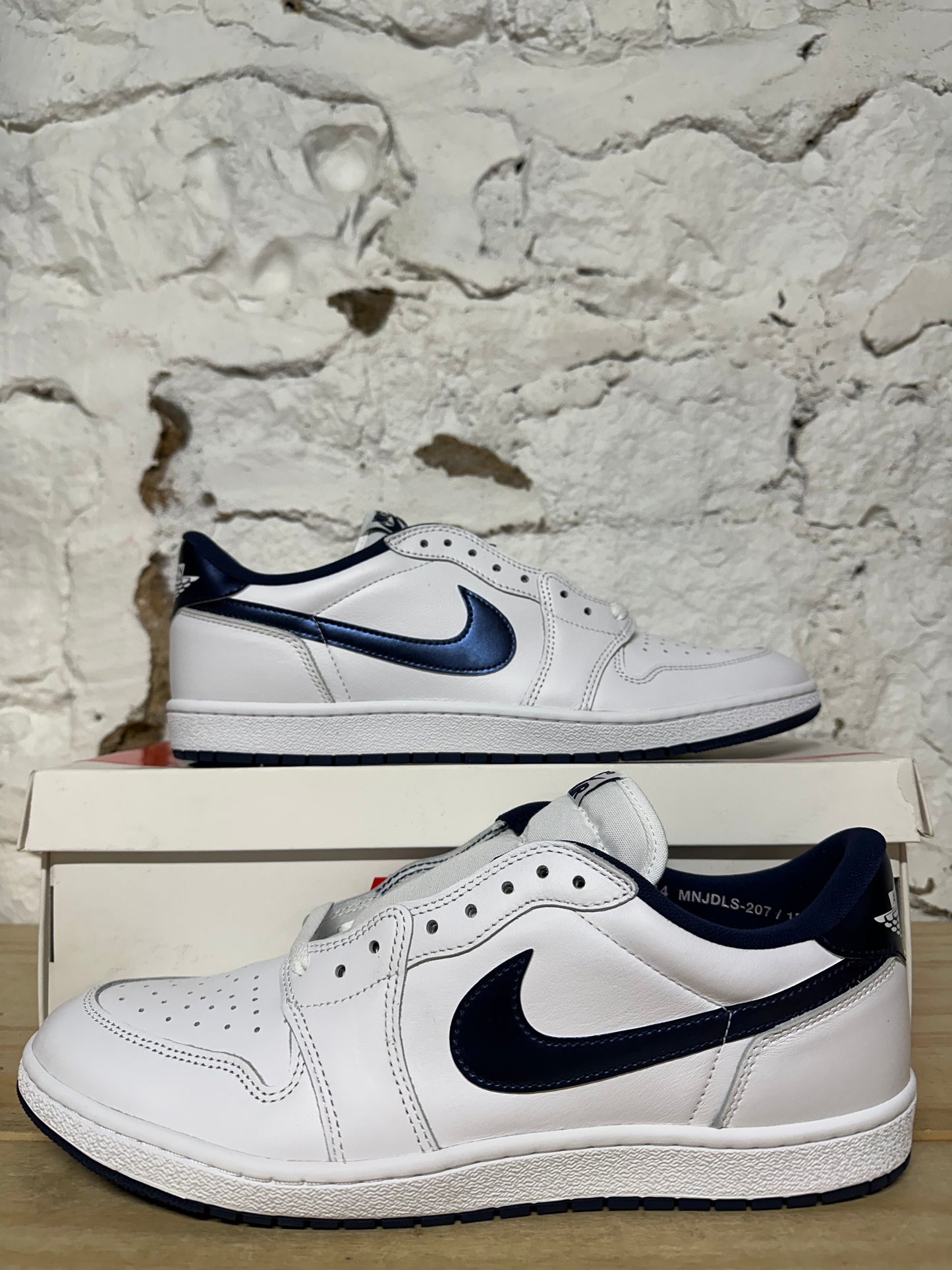 Air Jordan 1 Low Metallic Blue Sz 14 DS