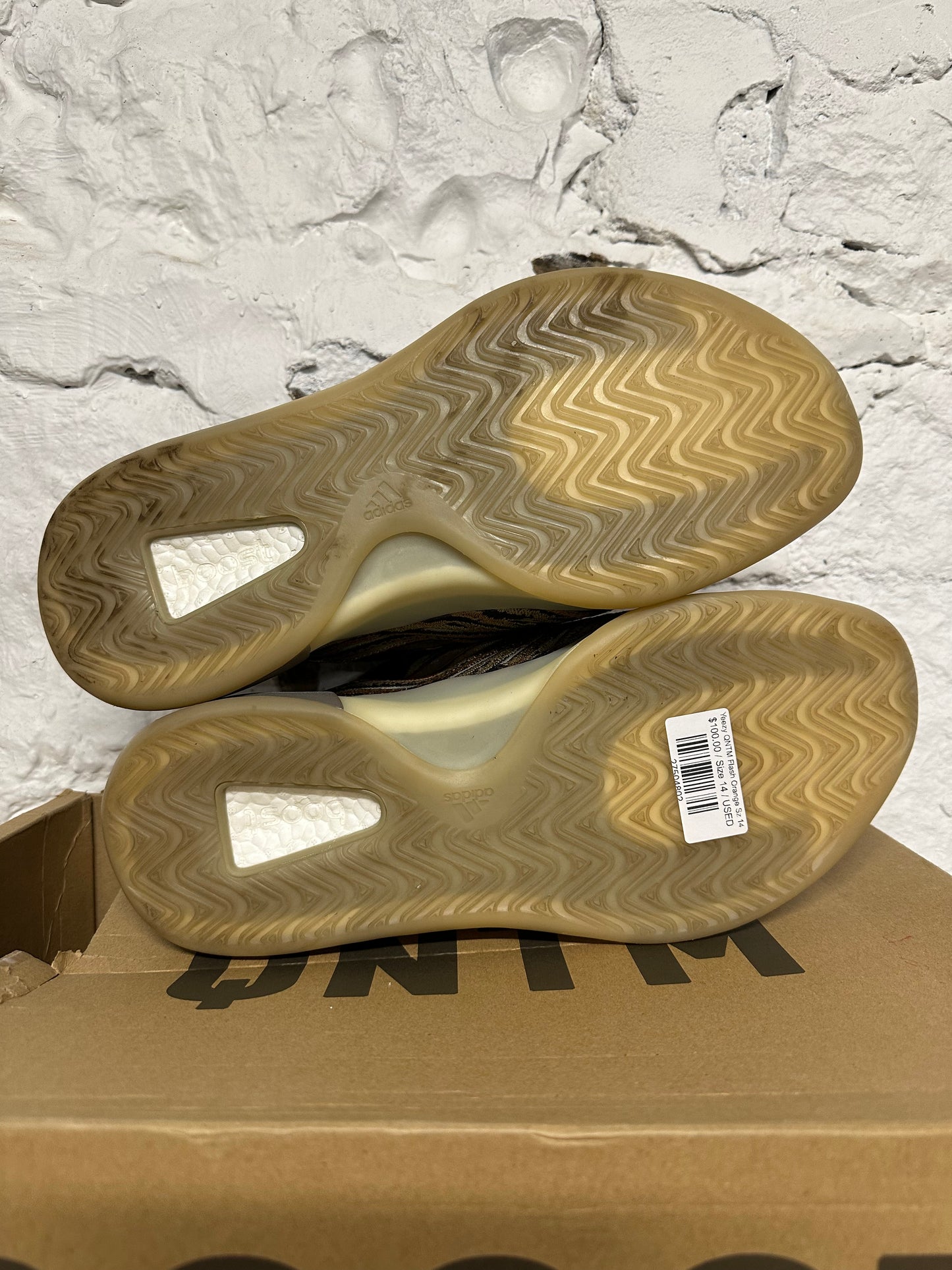 Yeezy QNTM Flash Orange Sz 14