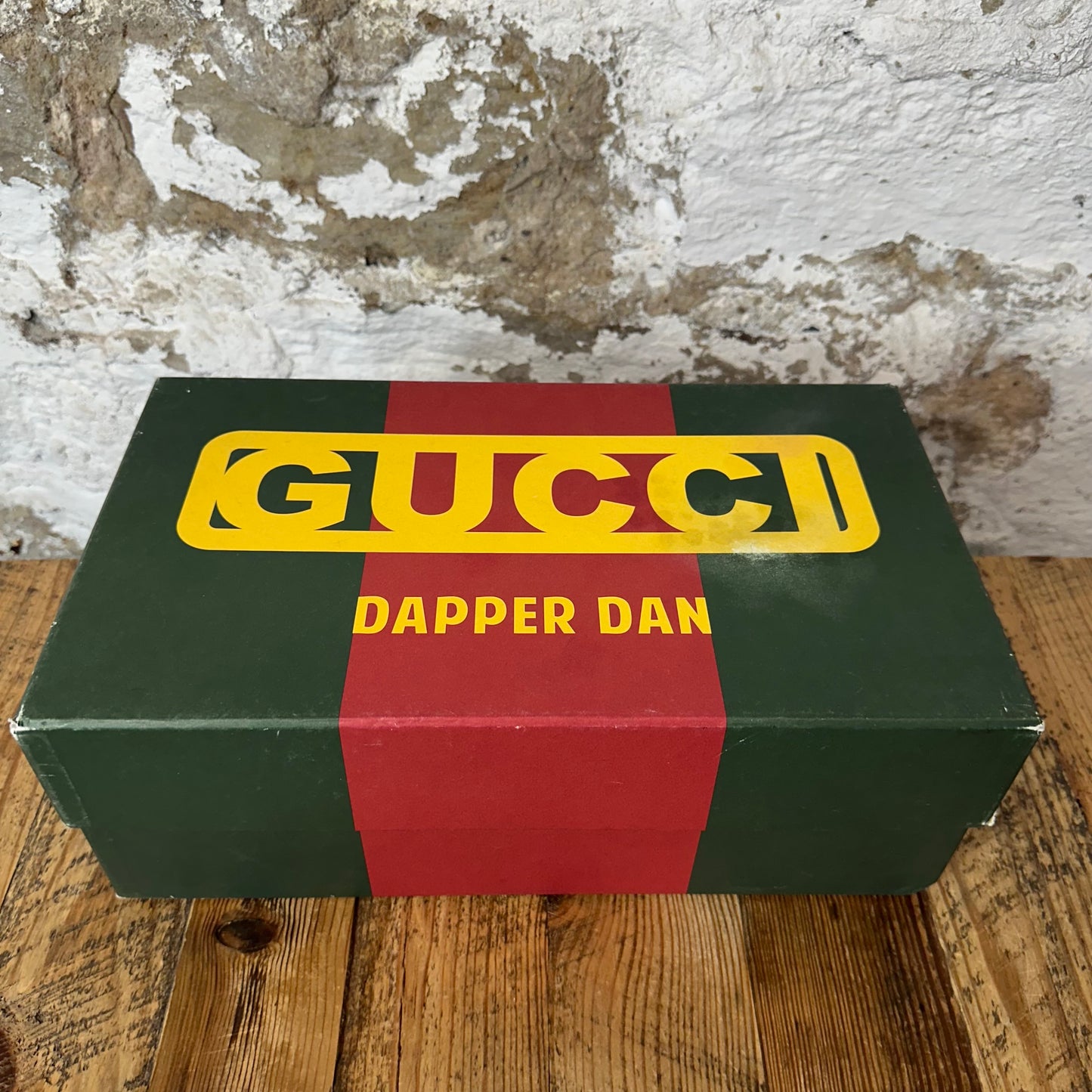 Gucci Dapper Dan Black Gold Ace Sneaker Sz 7.5