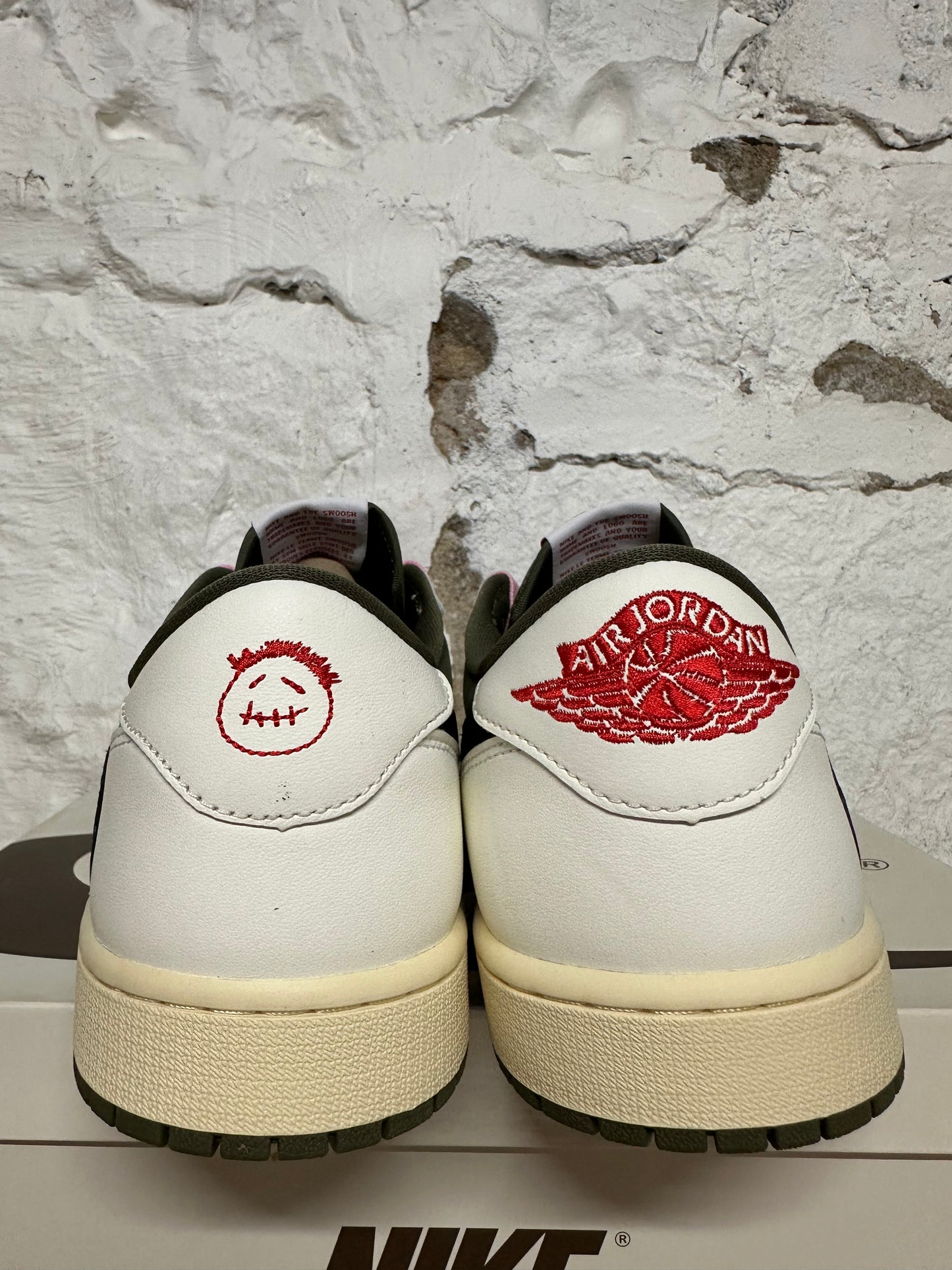 Air Jordan 1 Low Travis Scott Medium Olive Sz 12 DS