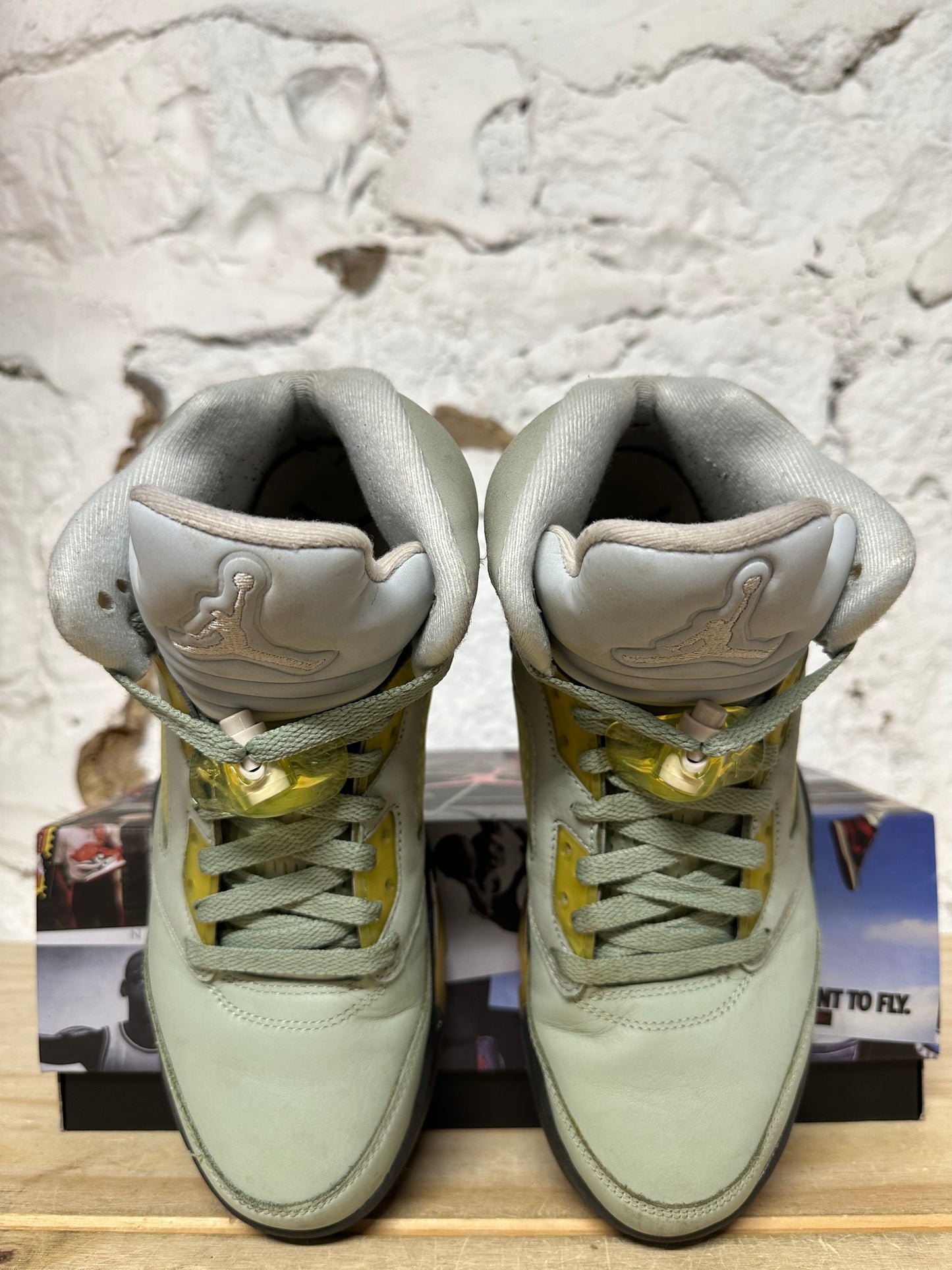 Air Jordan 5 Jade Horizon Sz 8