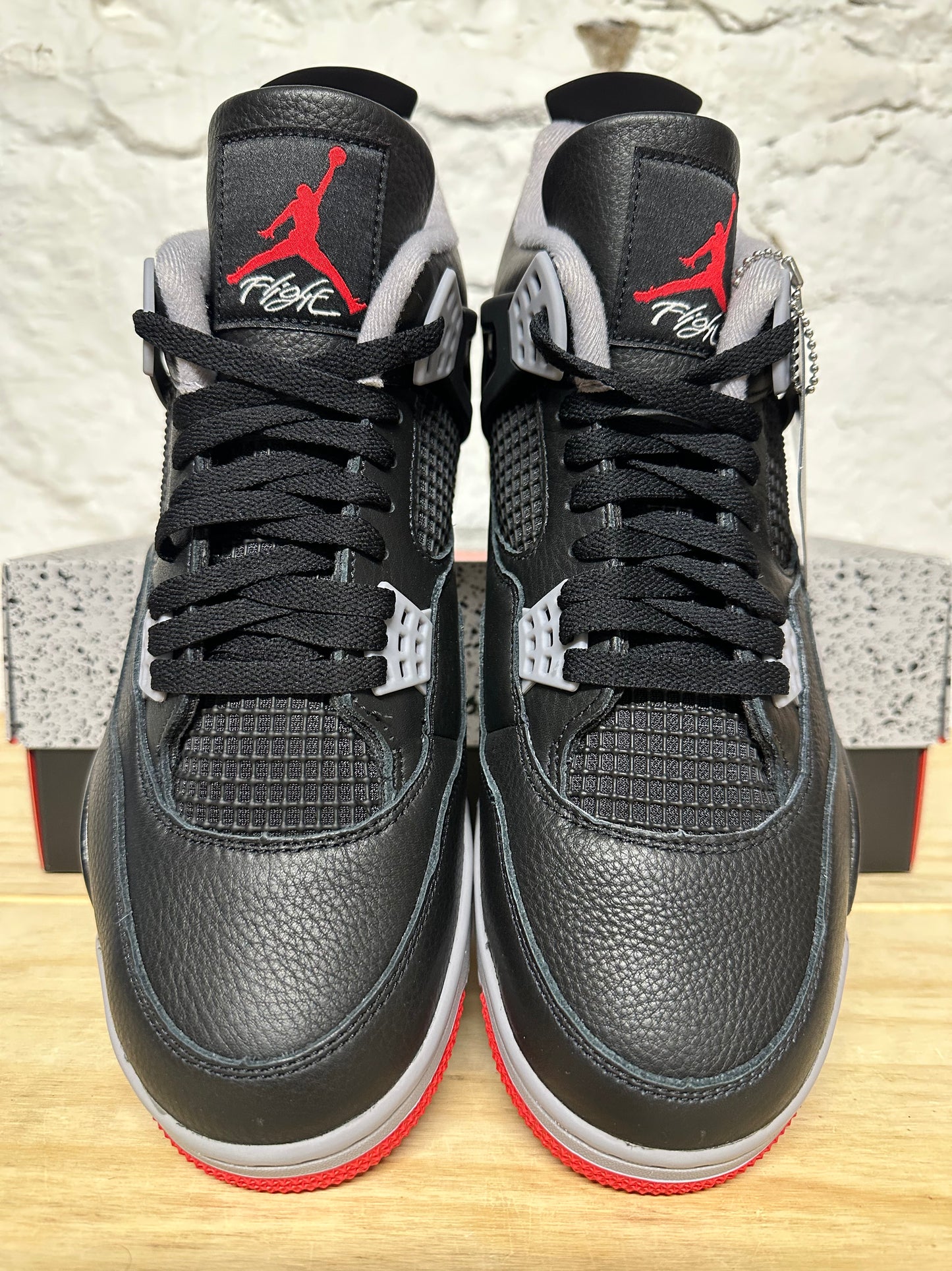Air Jordan 4 Bred Reimagined Sz 11.5 DS