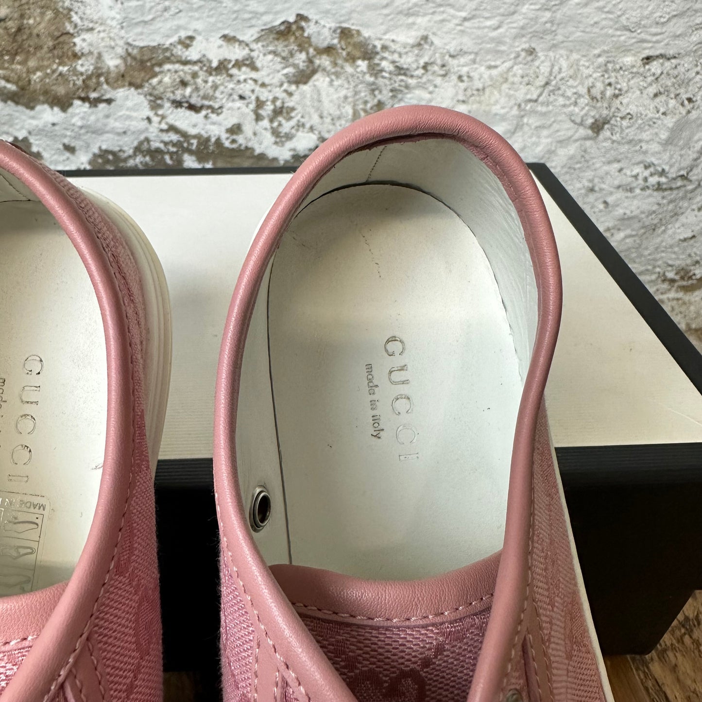 Gucci Pink Monogram Low Top Sneaker Sz 4.5 (36)