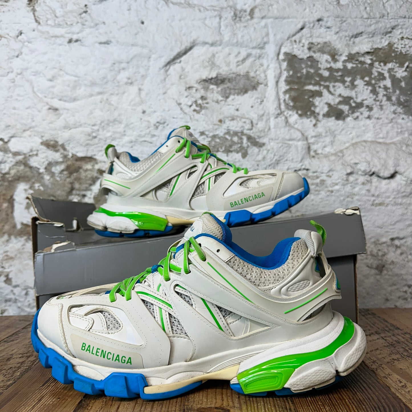 Balenciaga Track Runner White Green Blue Sneaker Sz 9 (42)