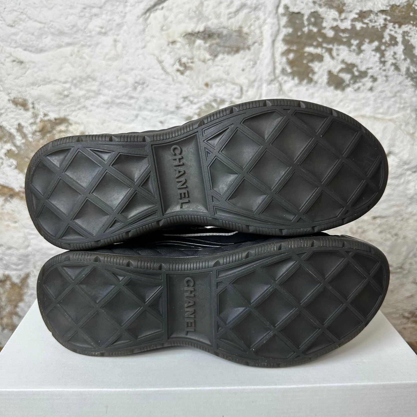 Chanel Black Nylon Suede Snow Boot Sz 8 (41) No Box