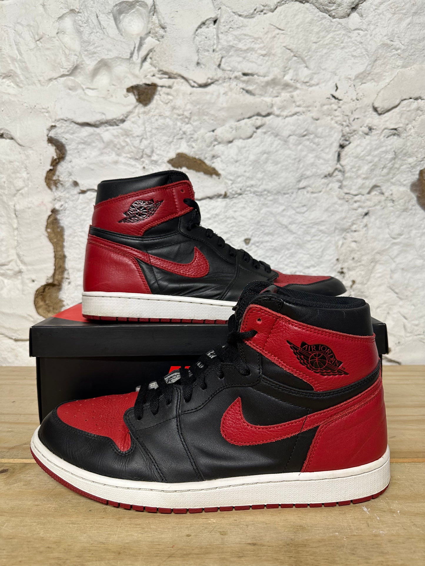 Air Jordan 1 Banned Sz 13
