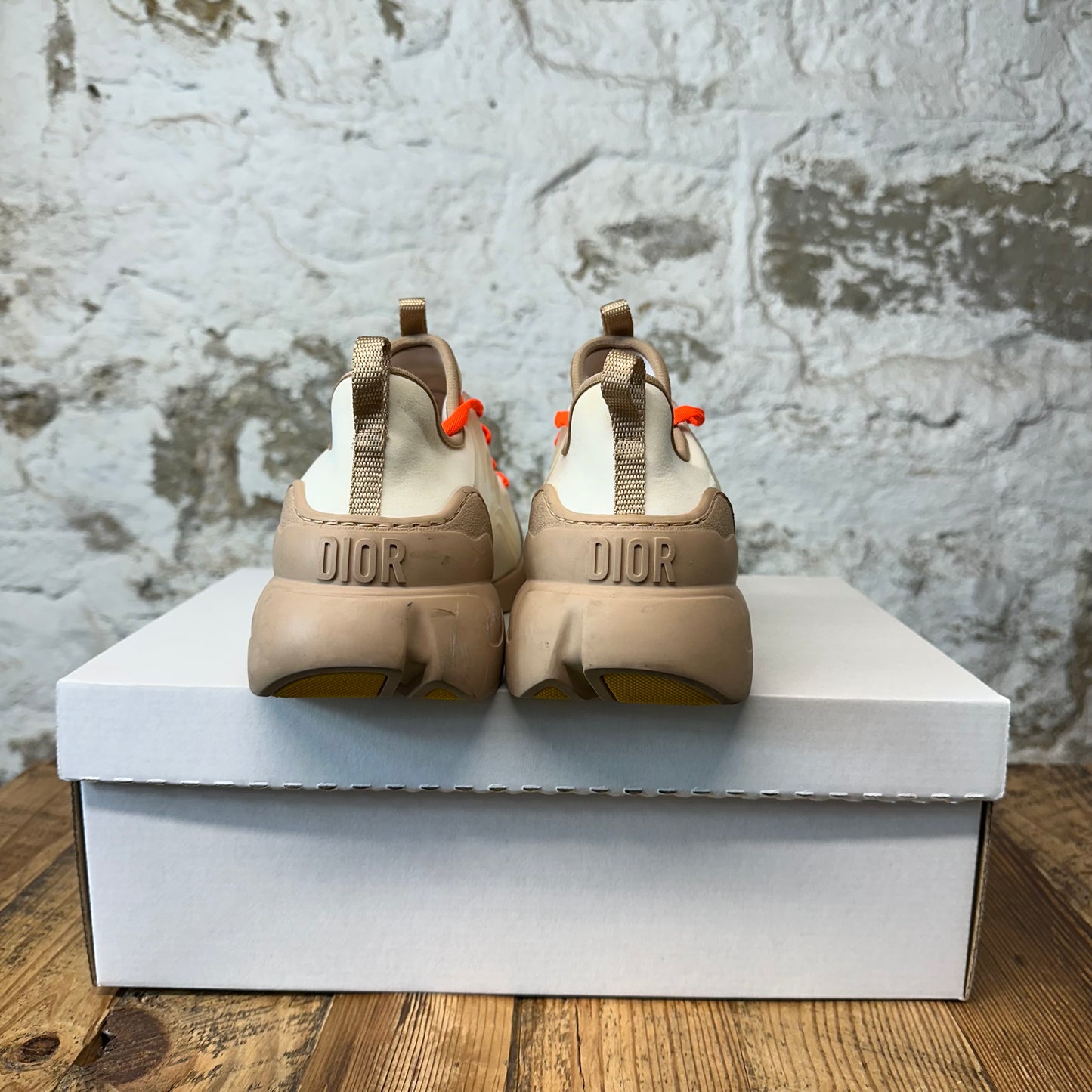 Dior D Connect White Orange Beige Neoprene Sneaker Sz 6.5 (39)