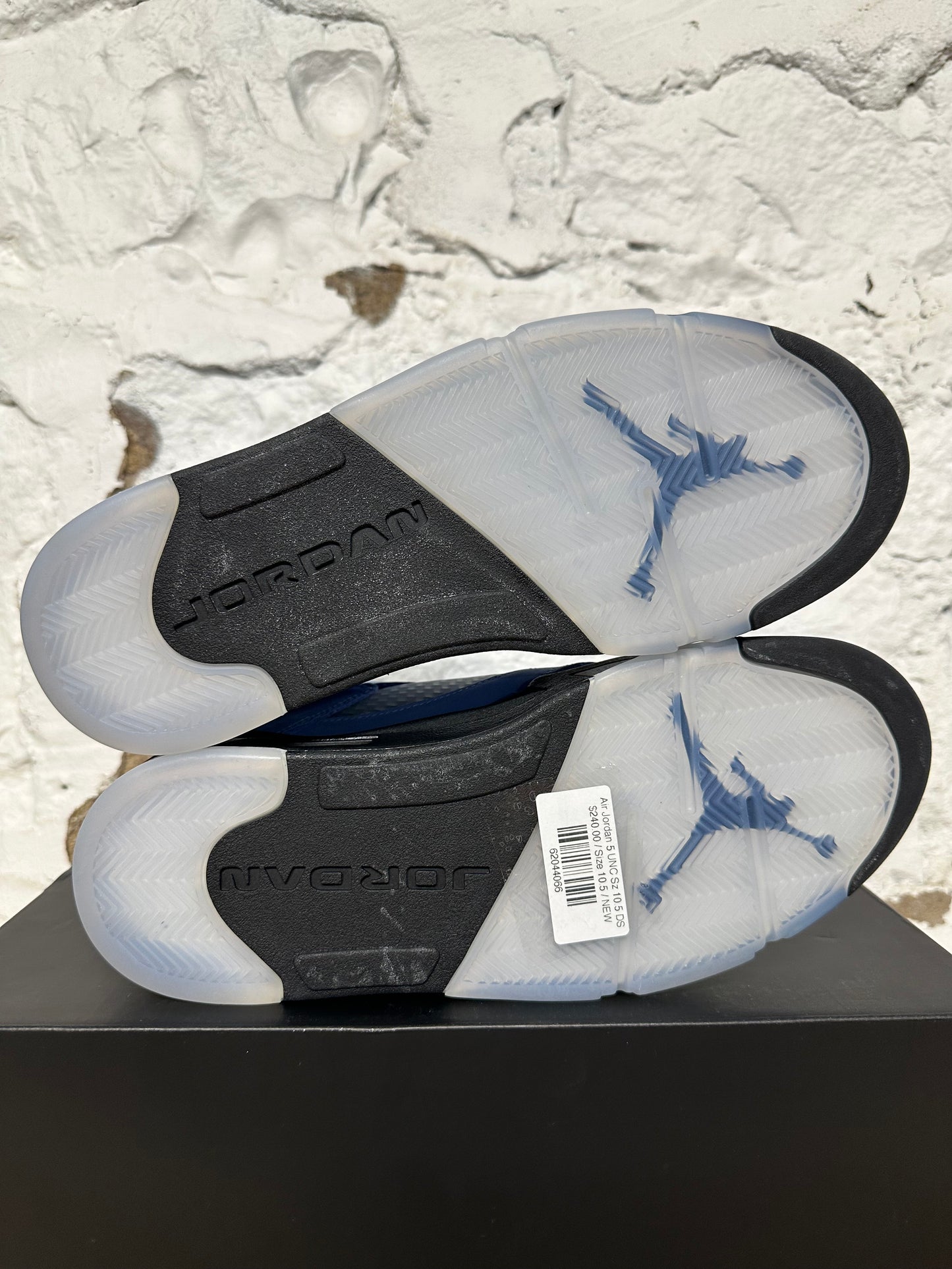Air Jordan 5 UNC University Blue Sz 10.5 DS