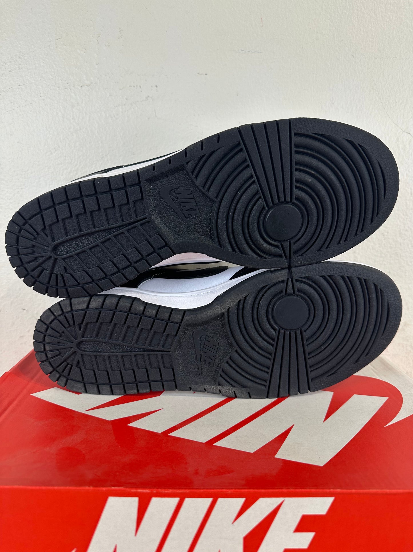 Nike Dunk Low Panda Sz 9.5 DS