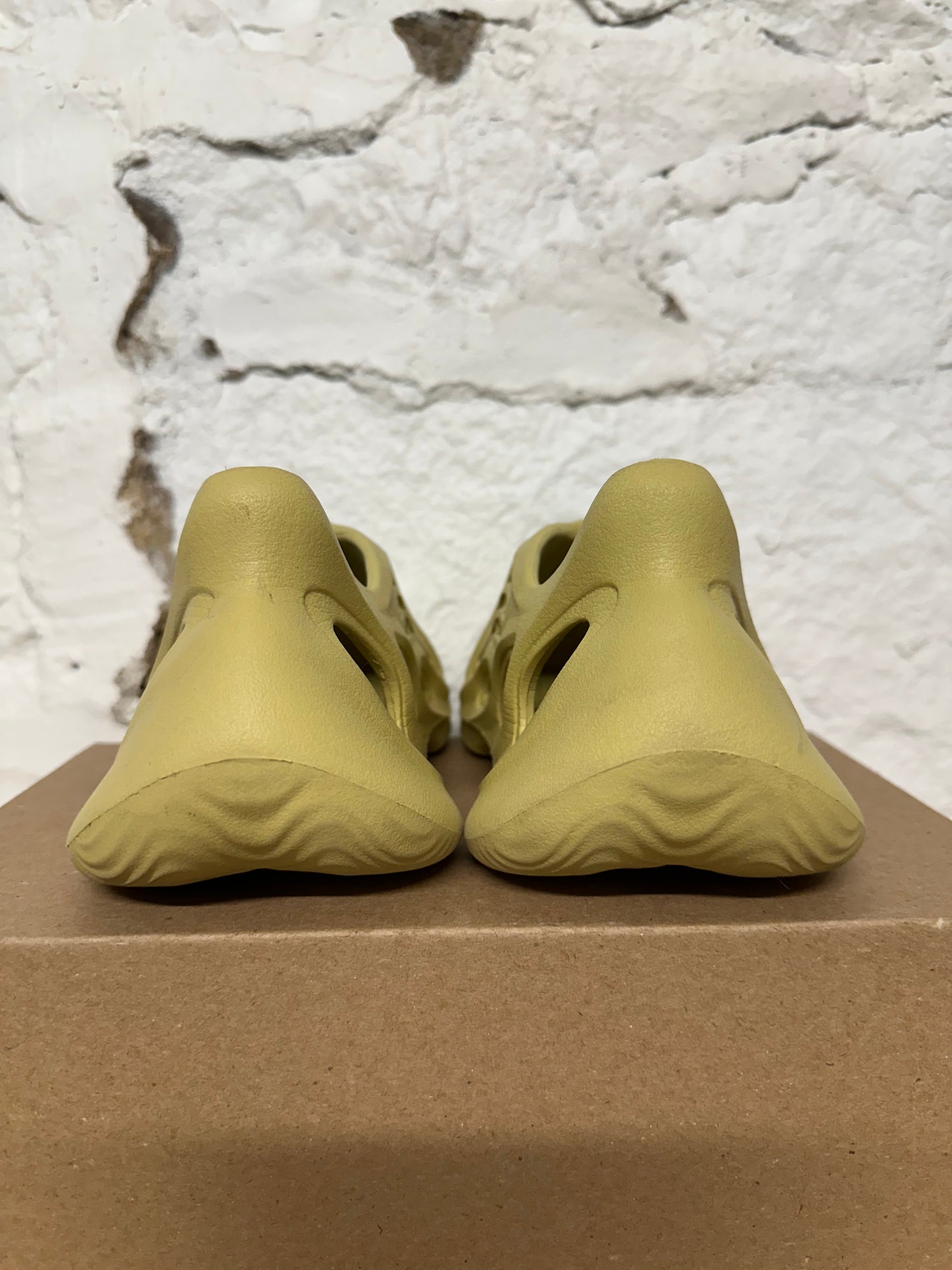 Yeezy Foam Runner Sulfur Sz 7