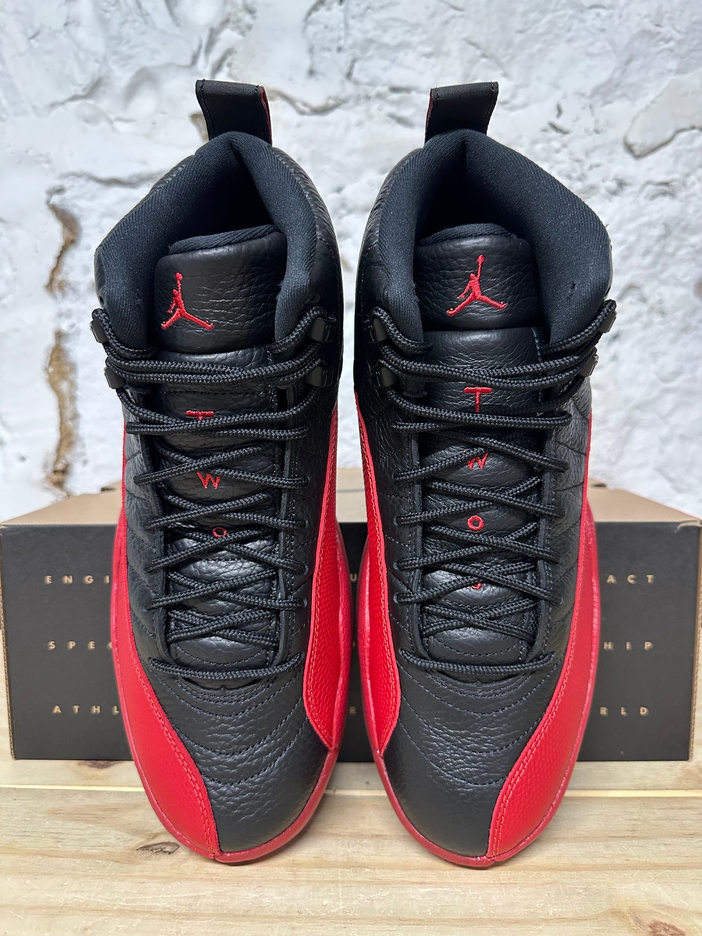 Air Jordan 12 Flu Game Sz 10.5 DS