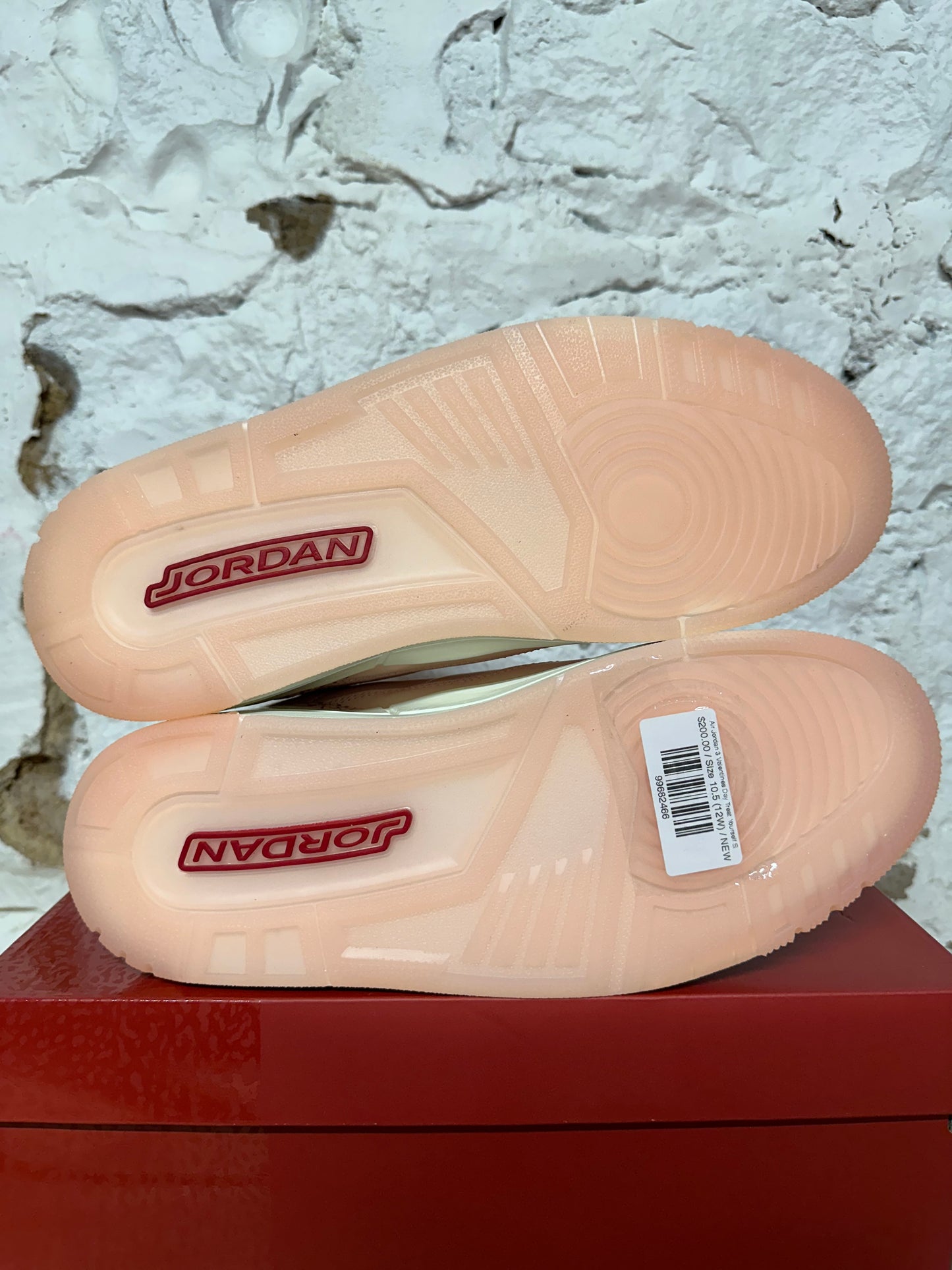 Air Jordan 3 Valentines Day Treat Yourself Sz 10.5 (12W) DS