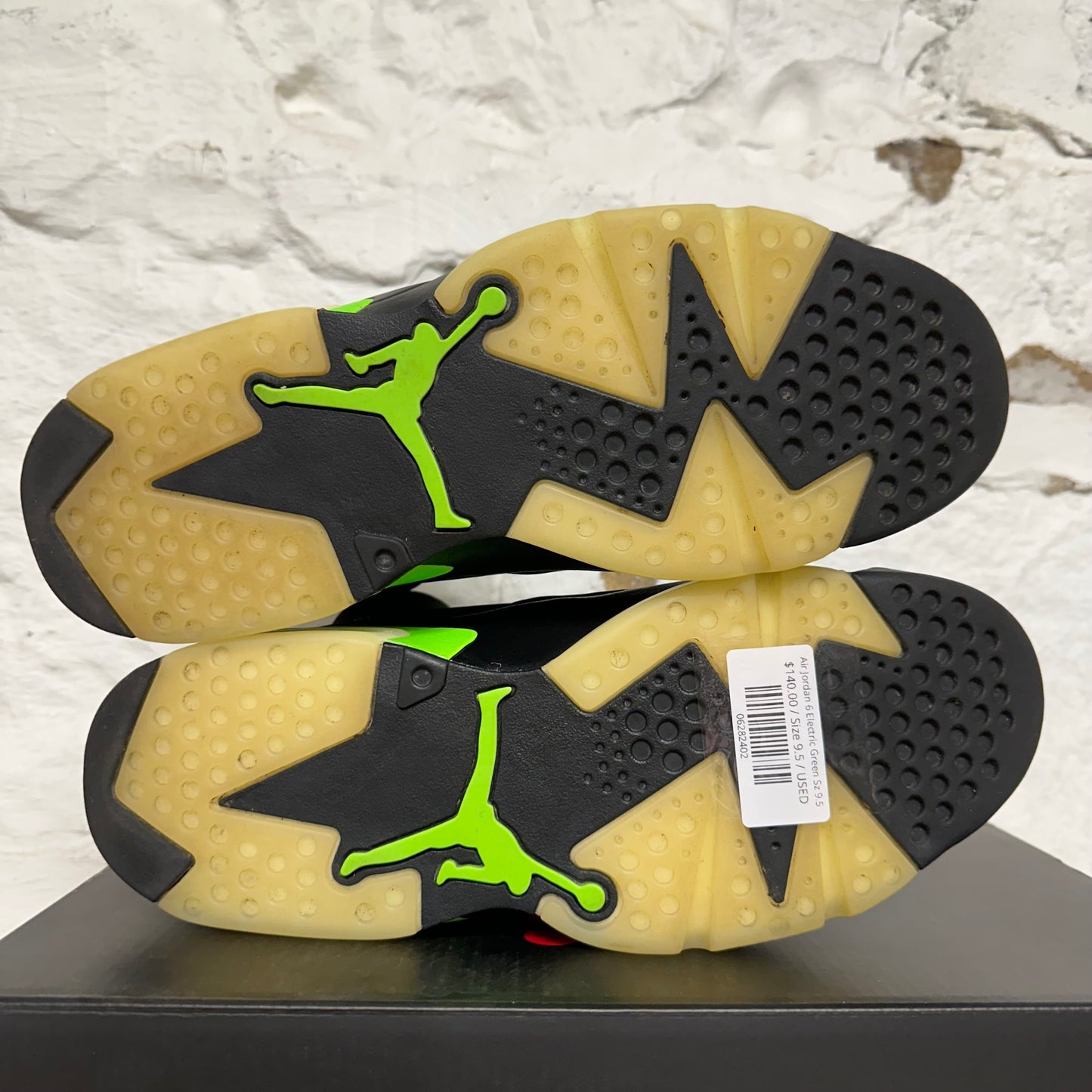 Air Jordan 6 Electric Green Sz 9.5