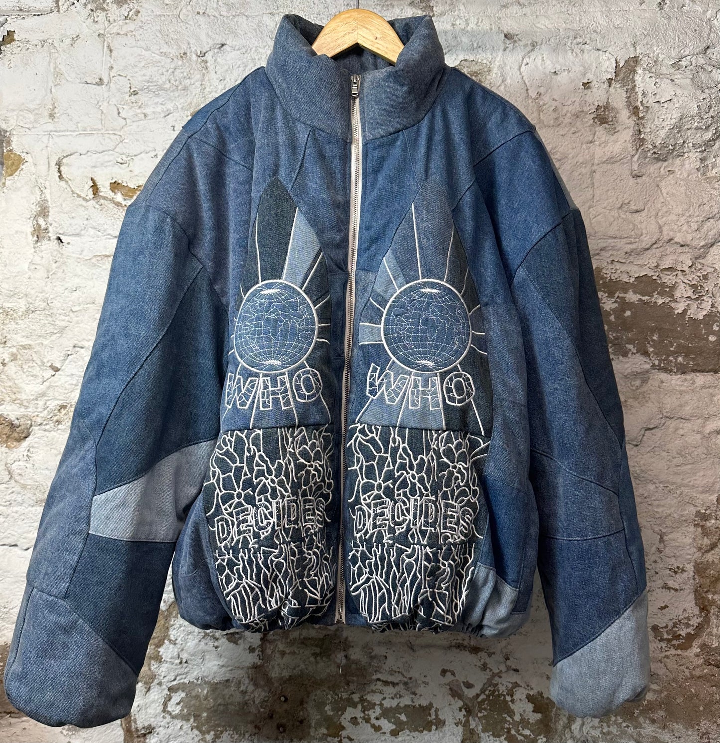 Who Decides War Stained Glass Blue Denim Puffer Jacket Sz XL