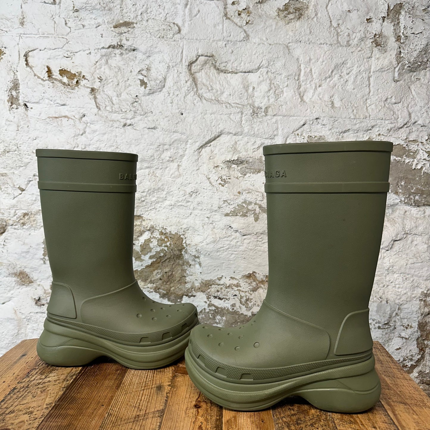 Balenciaga Croc Boot Green Sz 8 (41) No Box