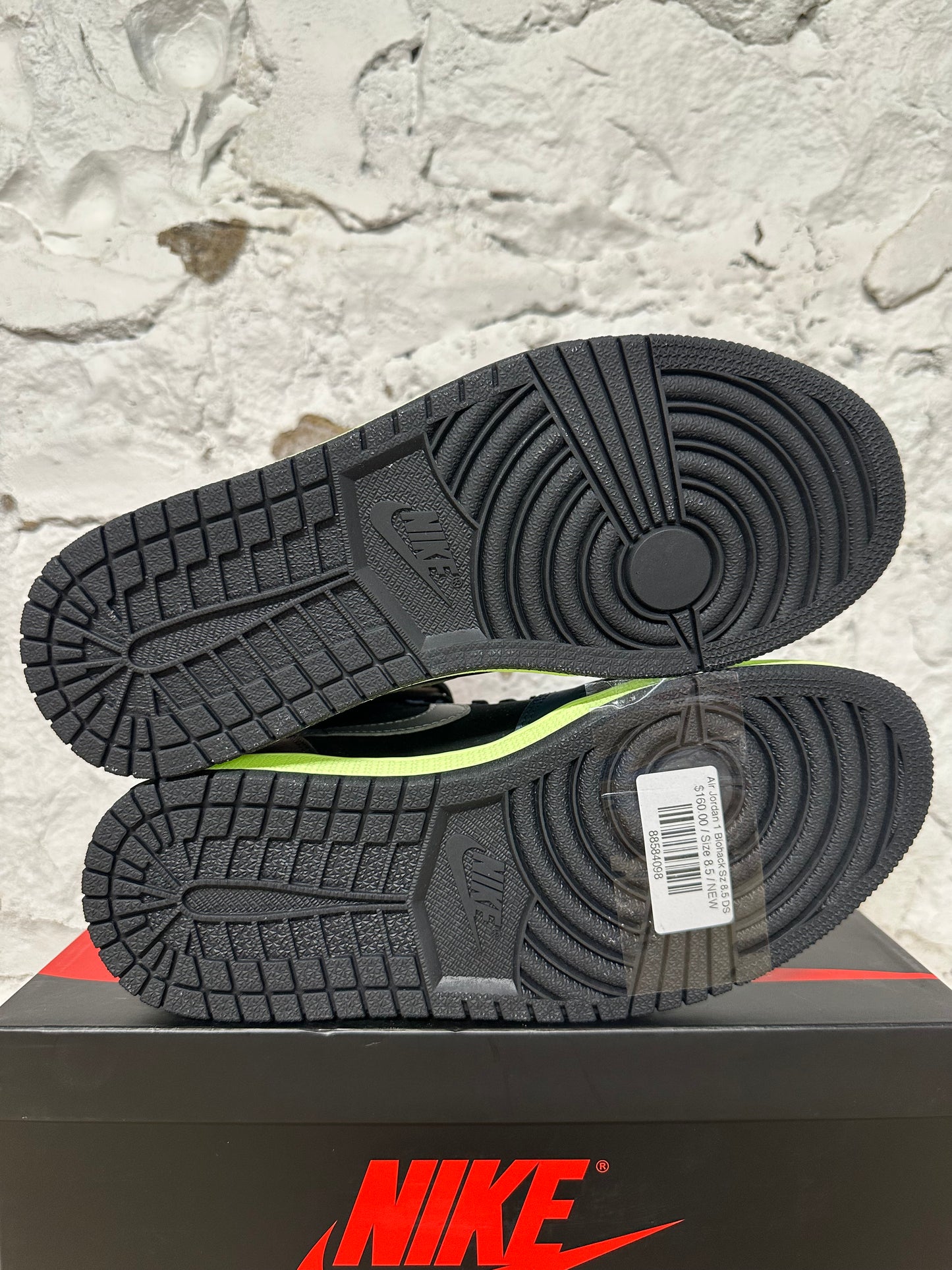 Air Jordan 1 High Tokyo Biohack Sz 8.5 DS