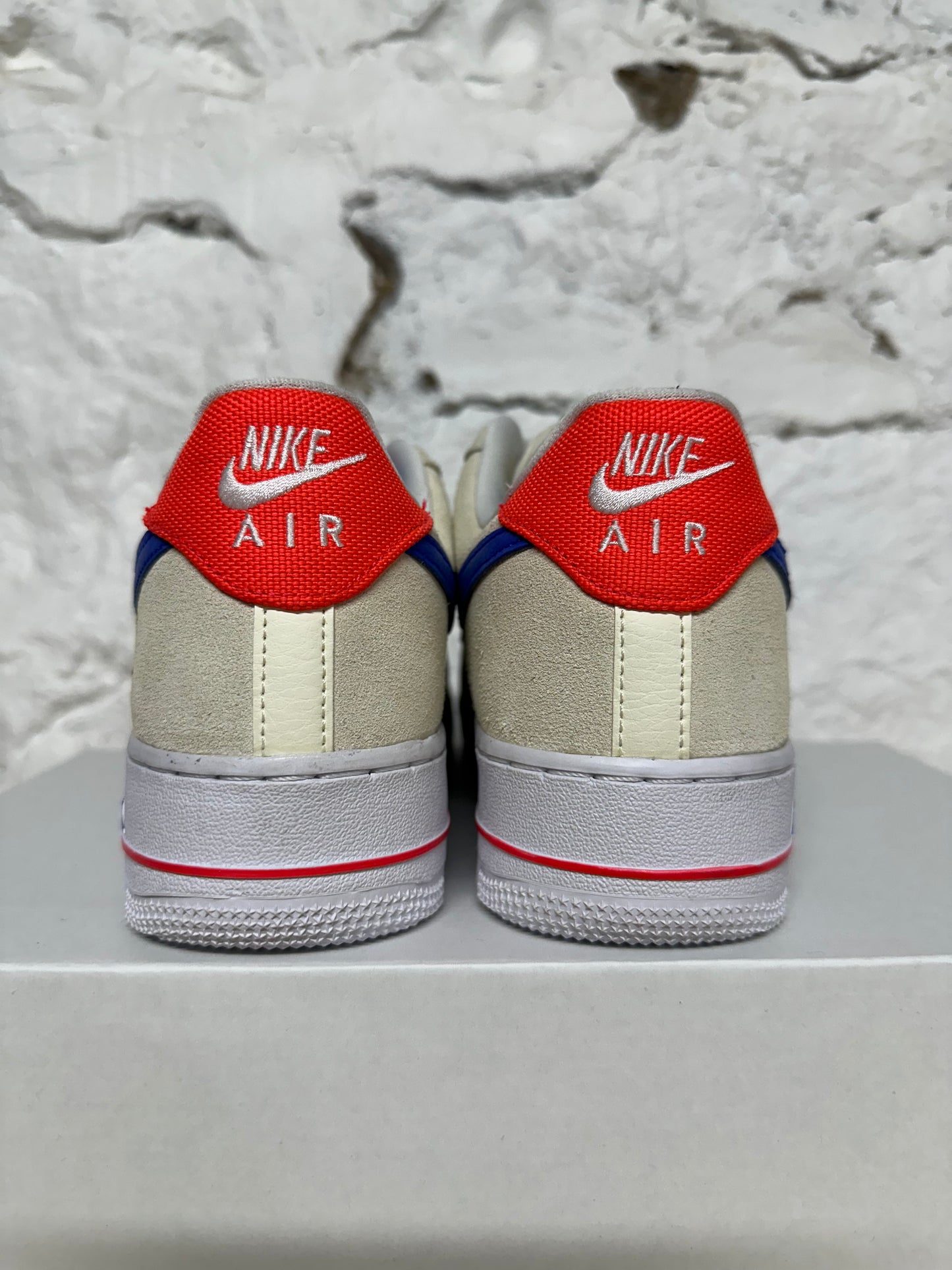 Nike Air Force 1 Low Coconut Milk Hyper Royal Sz 9.5