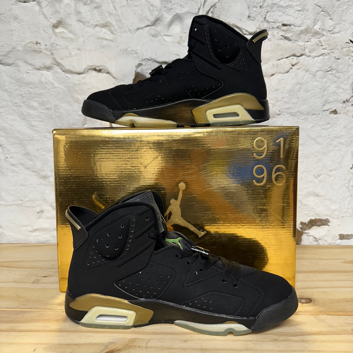 Air Jordan Defining Moments Pack 6/11 Sz 10 DS