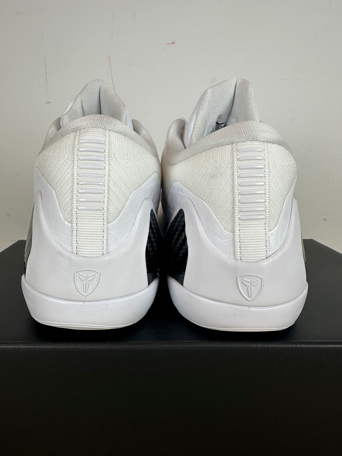 Nike Kobe 9 Elite Low Protro Halo Sz 8 DS