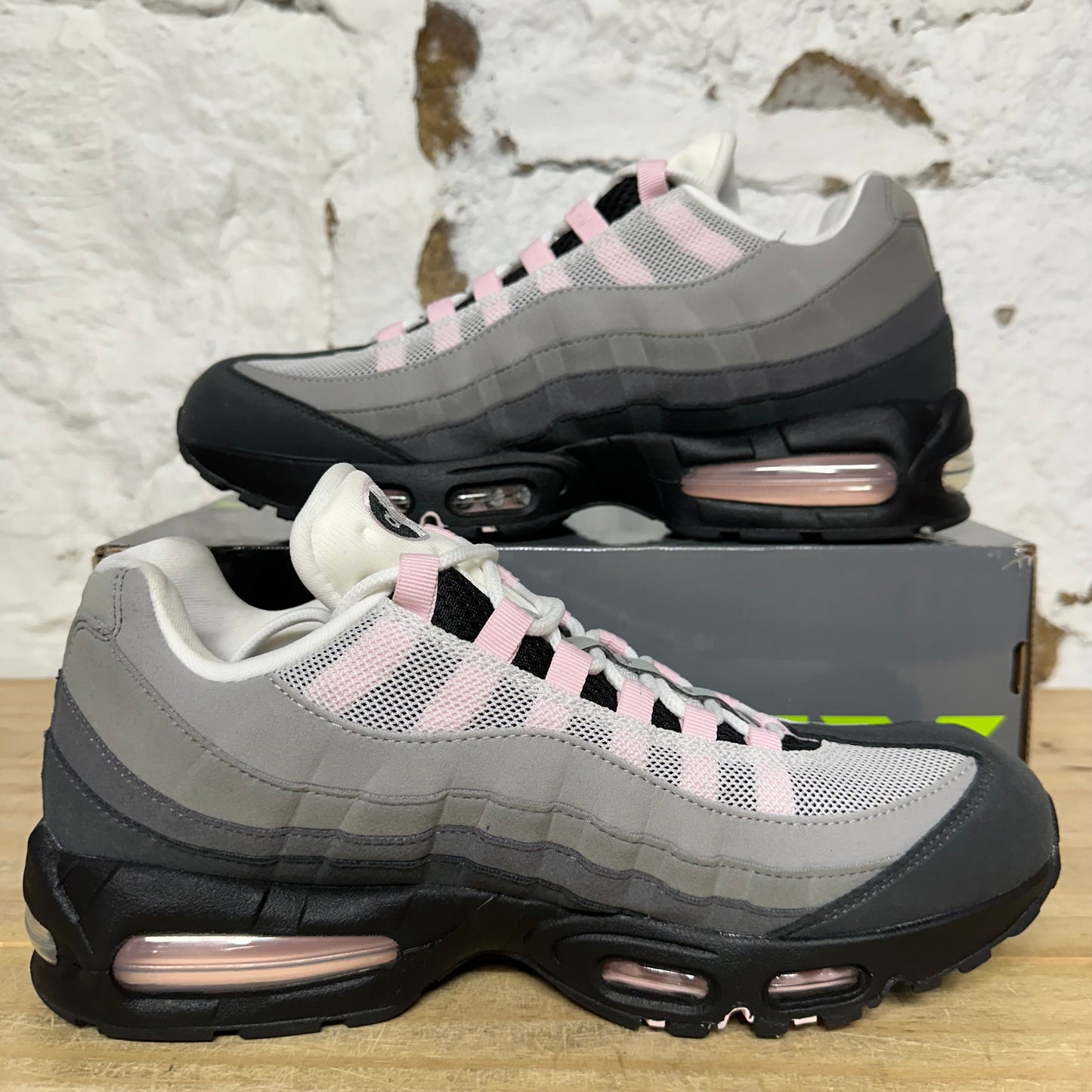 Nike Air Max 95 Big Bubble Pink Foam 11 (12.5W)