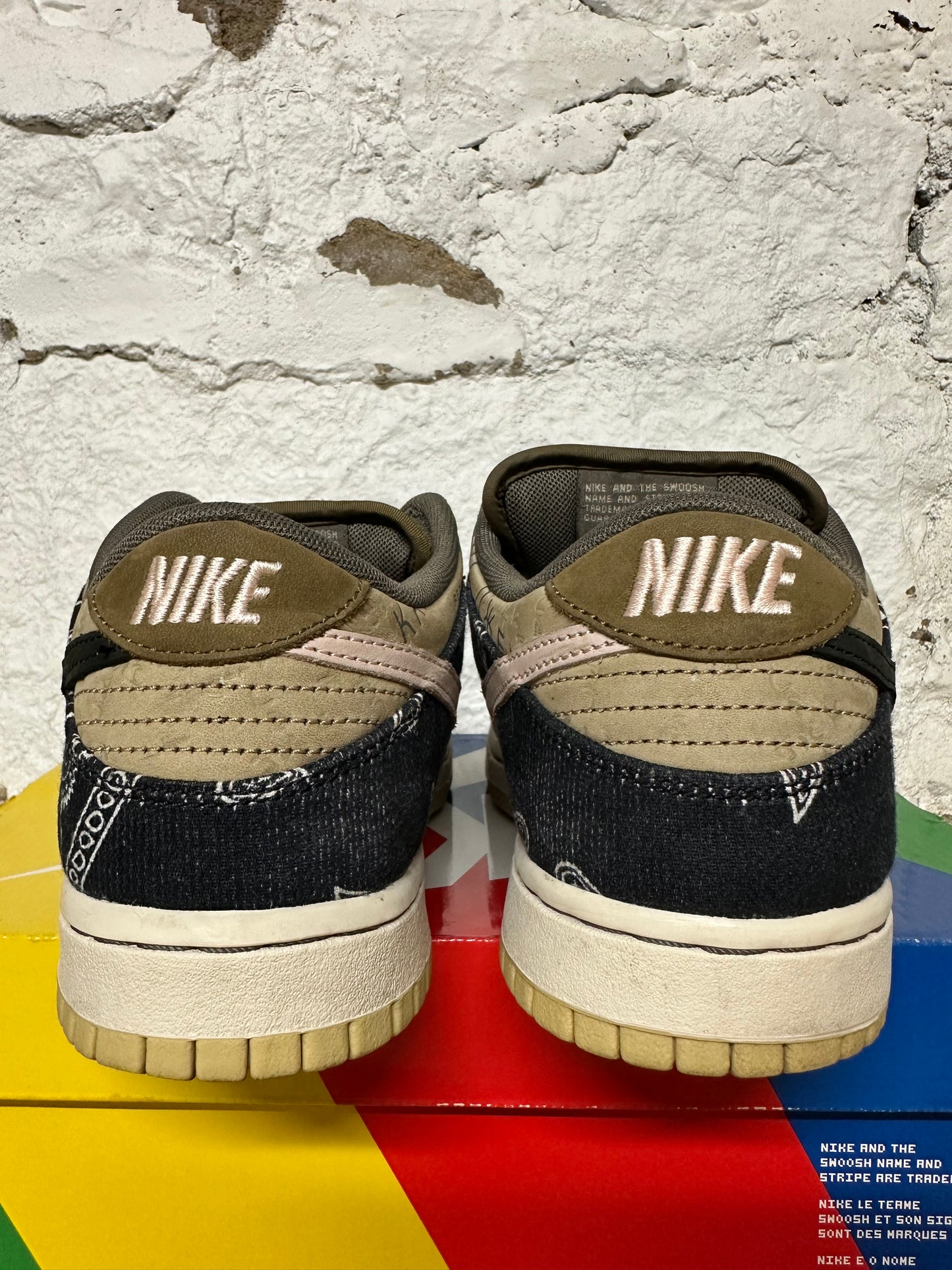 Nike SB Dunk Low Travis Scott Sz 8