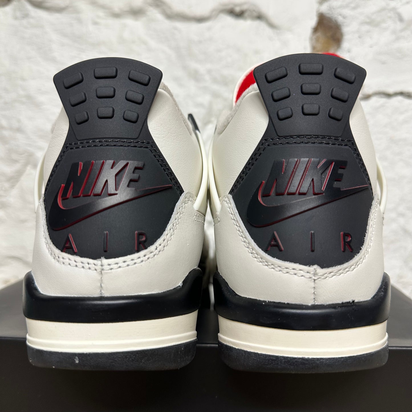Air Jordan 4 Flight Club Sz 7Y DS