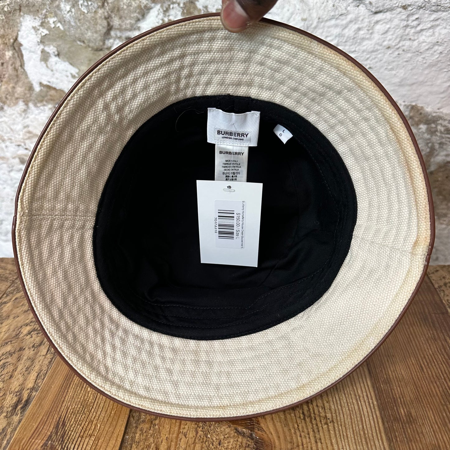 Burberry Horseferry House Cream Bucket Hat Sz L