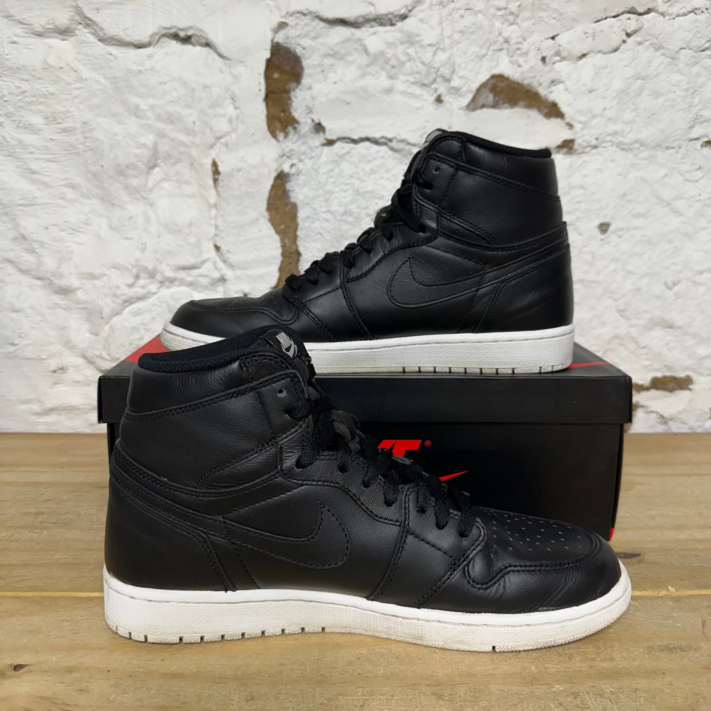 Air Jordan 1 High Cyber Monday Sz 10
