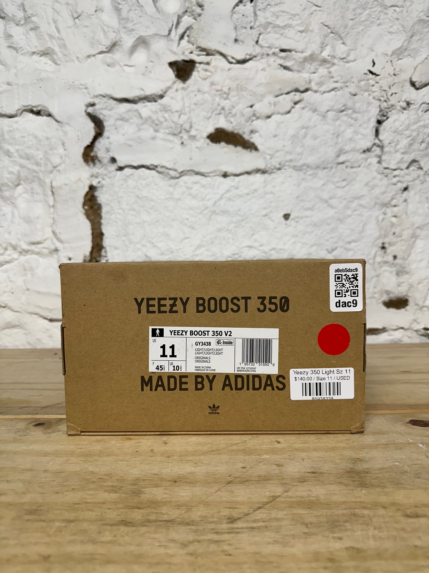 Yeezy 350 V2 Light Sz 11