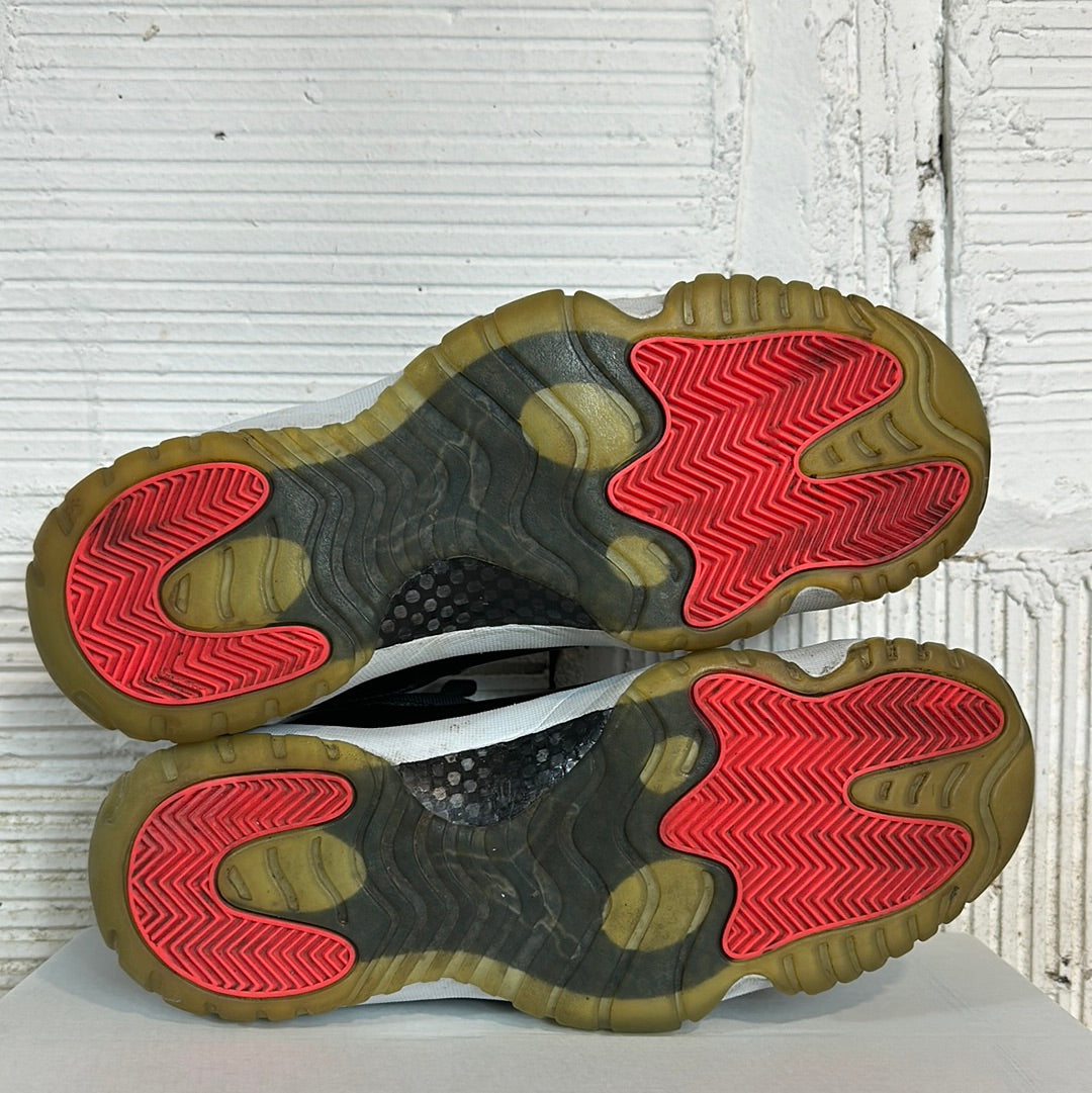 Air Jordan 11 Low Infrared 23 Sz 10.5