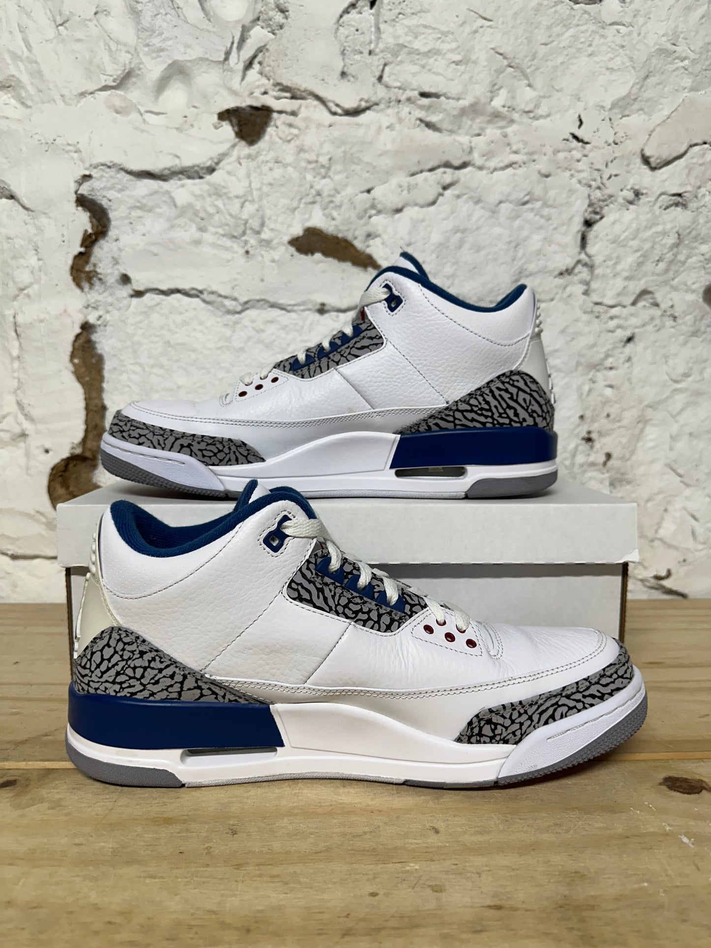 Air Jordan 3 True Blue (2011) Sz 11