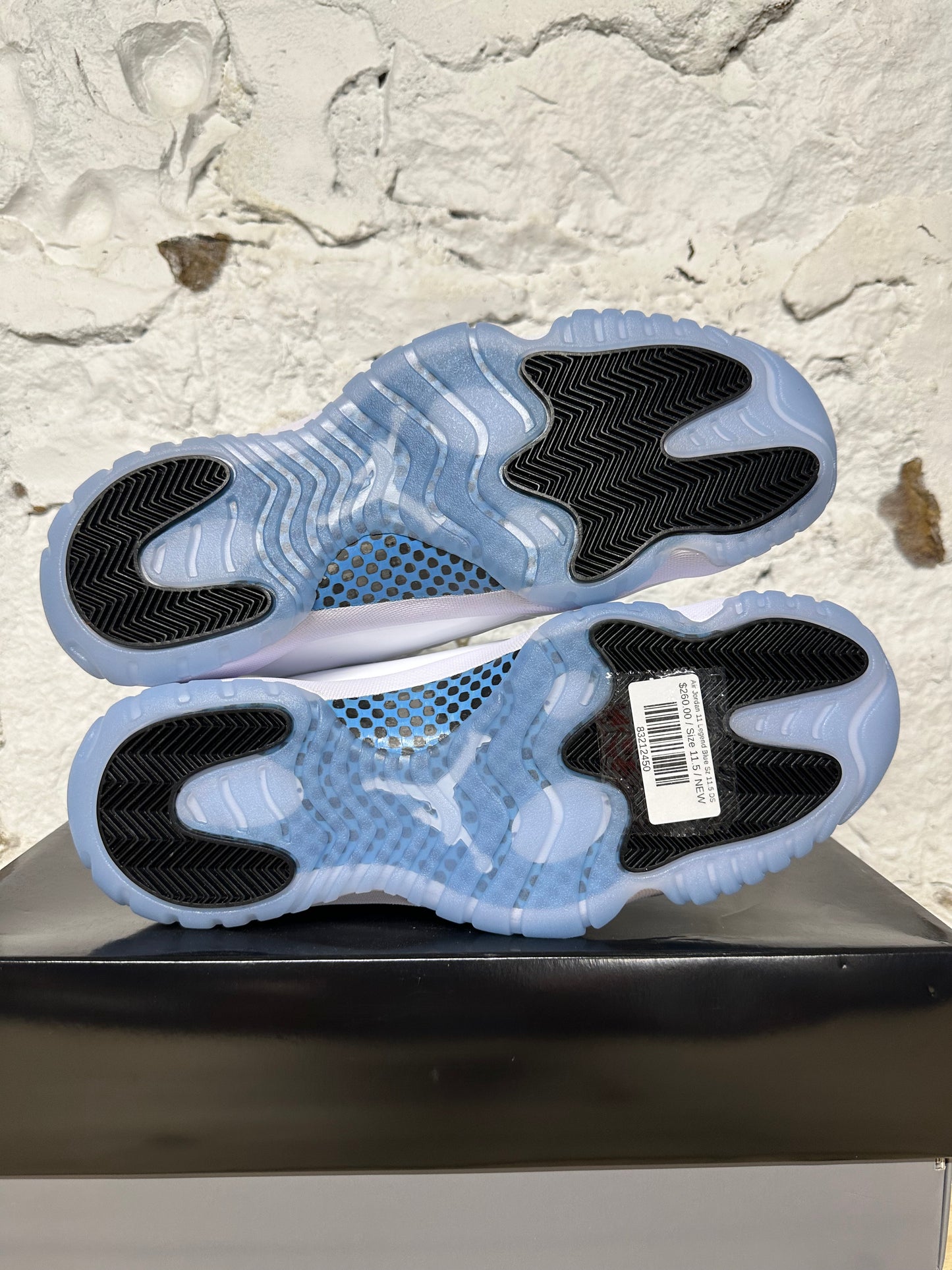 Air Jordan 11 High Legend Blue Sz 11.5 DS