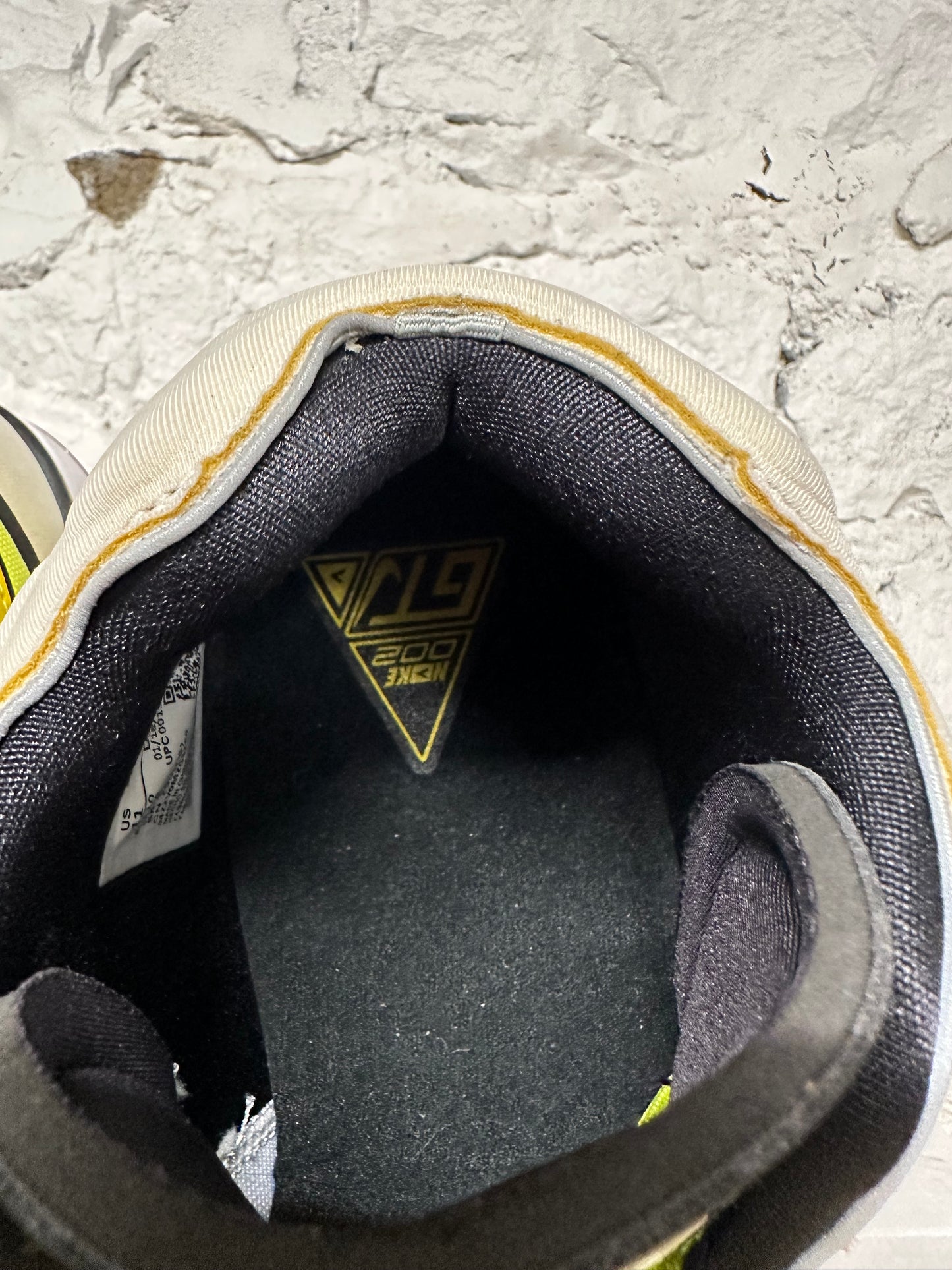 Nike Air Zoom GT Hustle 2 Talaria Sz 11