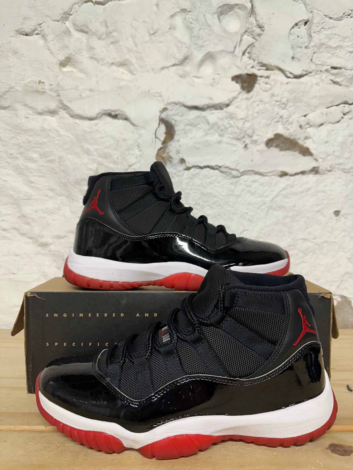 Air Jordan 11 High Bred (2019) Sz 8