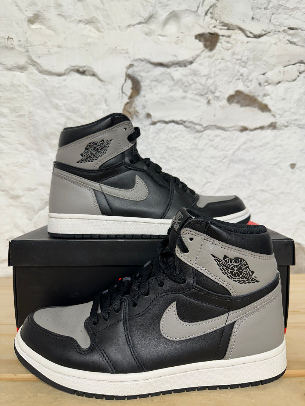 Air Jordan 1 High Shadow (2018) Sz 7