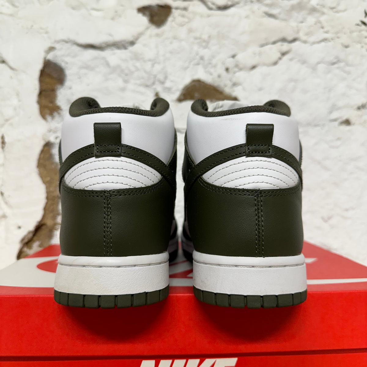 Nike Dunk High Cargo Khaki Sz 9 DS