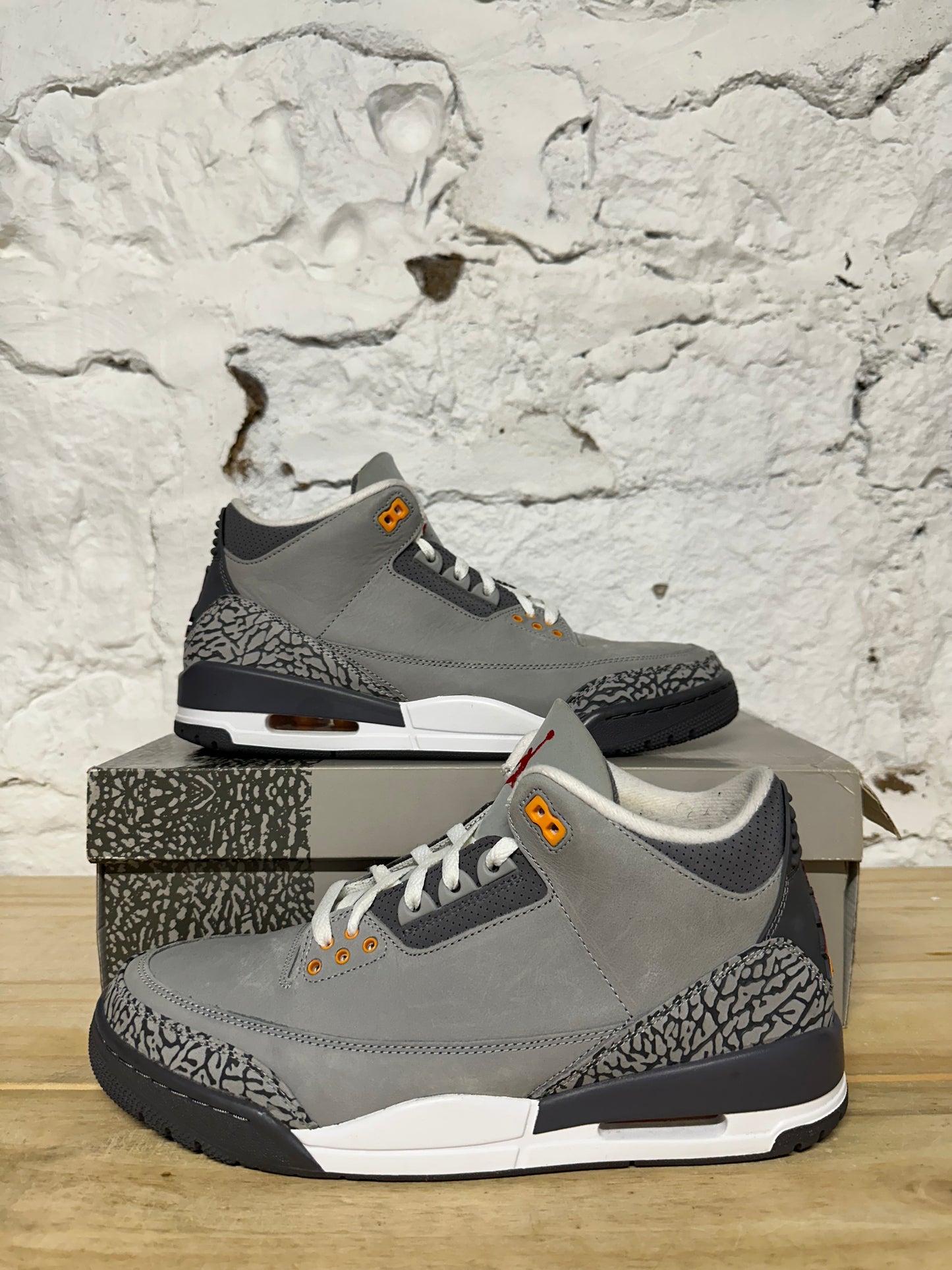 Air Jordan 3 Cool Grey Sz 11