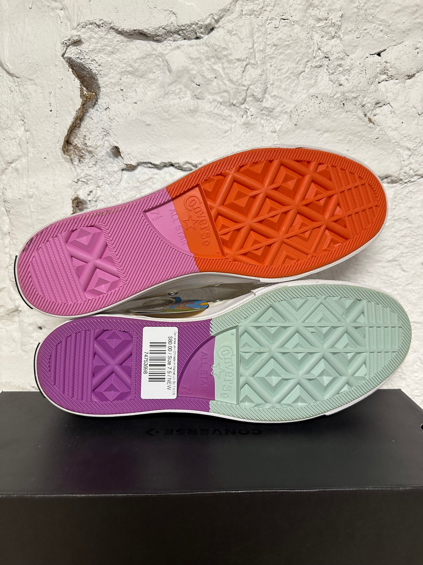 Converse Low Chinatown Market UV Sz 7.5 DS