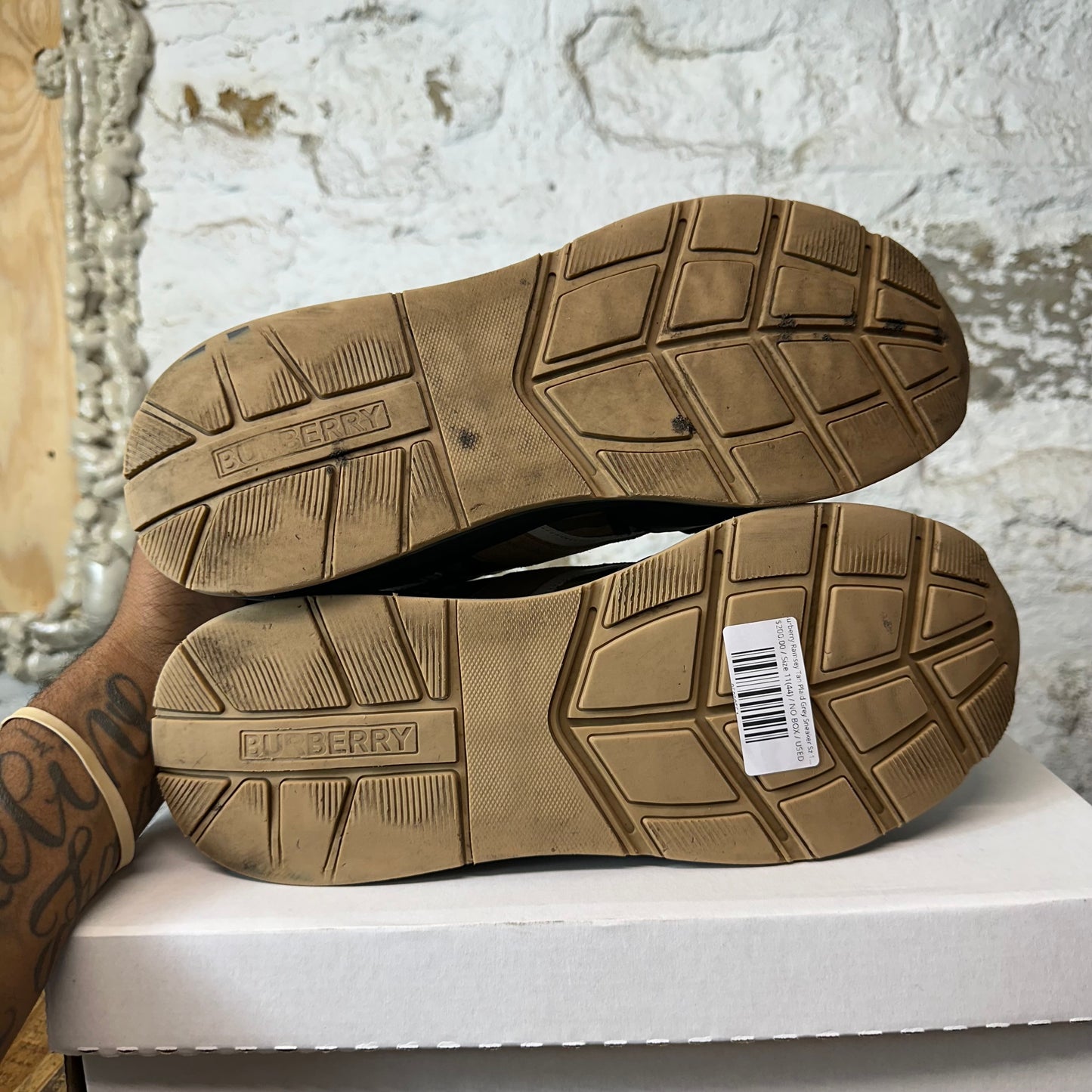 Burberry Ramsey Tan Plaid Grey Sneaker Sz 11 (44)