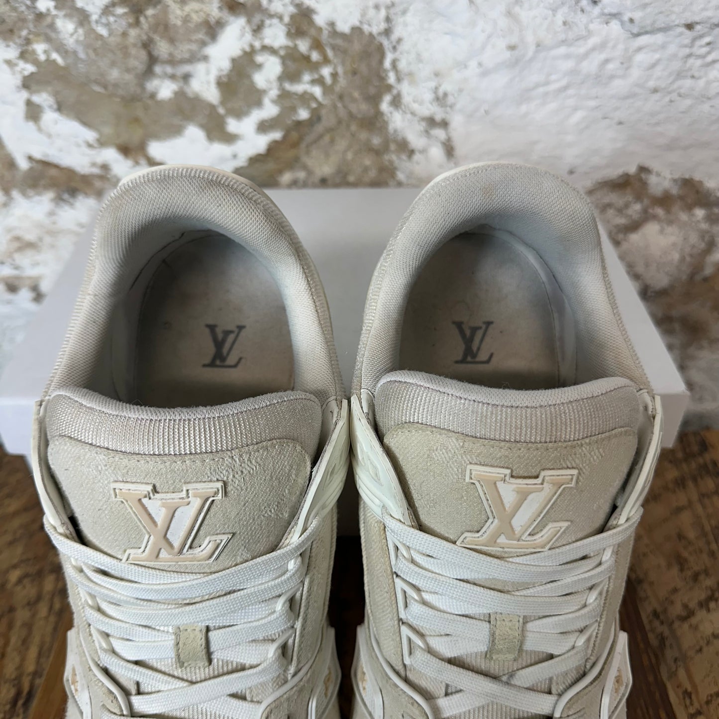 Louis Vuitton Beige Monogram Trainer Sneaker Sz 12 (10.5LV)