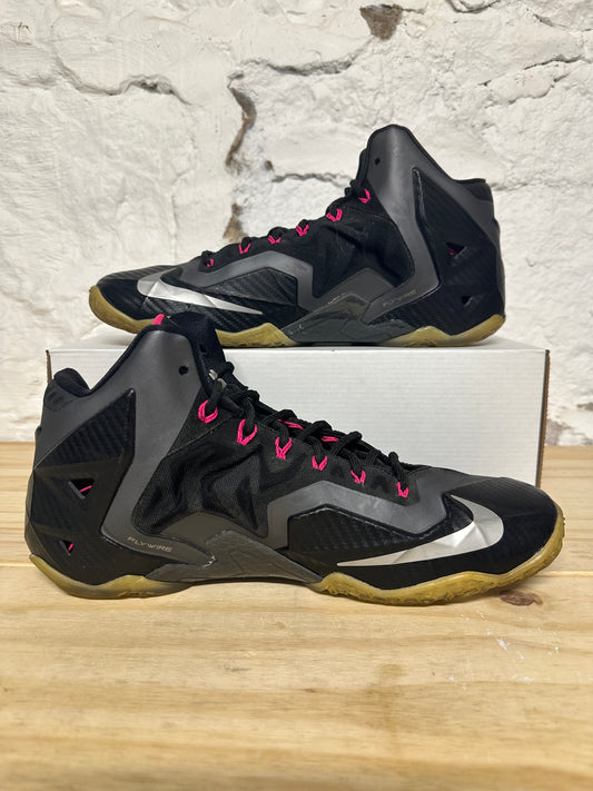 Nike LeBron 11 Miami Nights Sz 11.5
