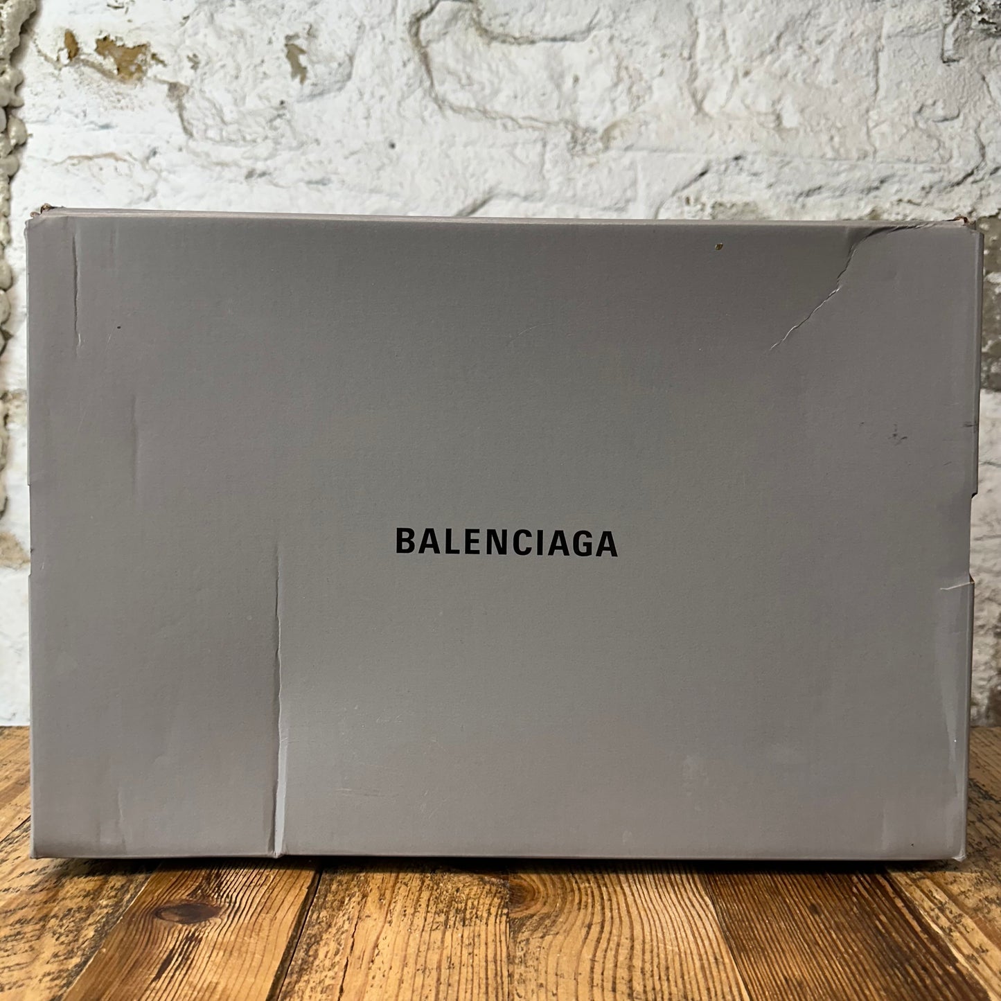Balenciaga 3XL White Blue Yellow Sneaker Sz 8 (41)