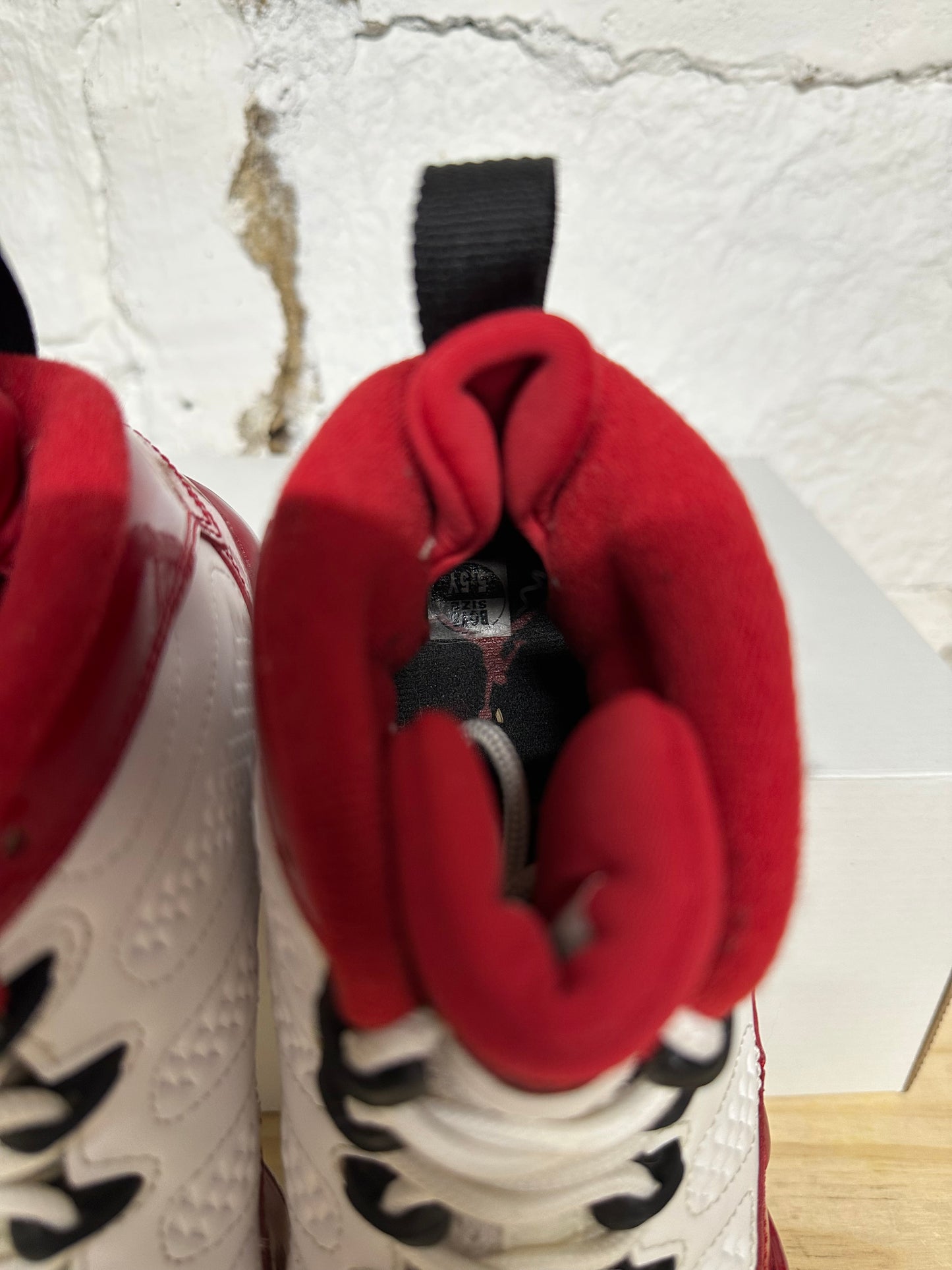 Air Jordan 9 Cherry Sz 5.5Y